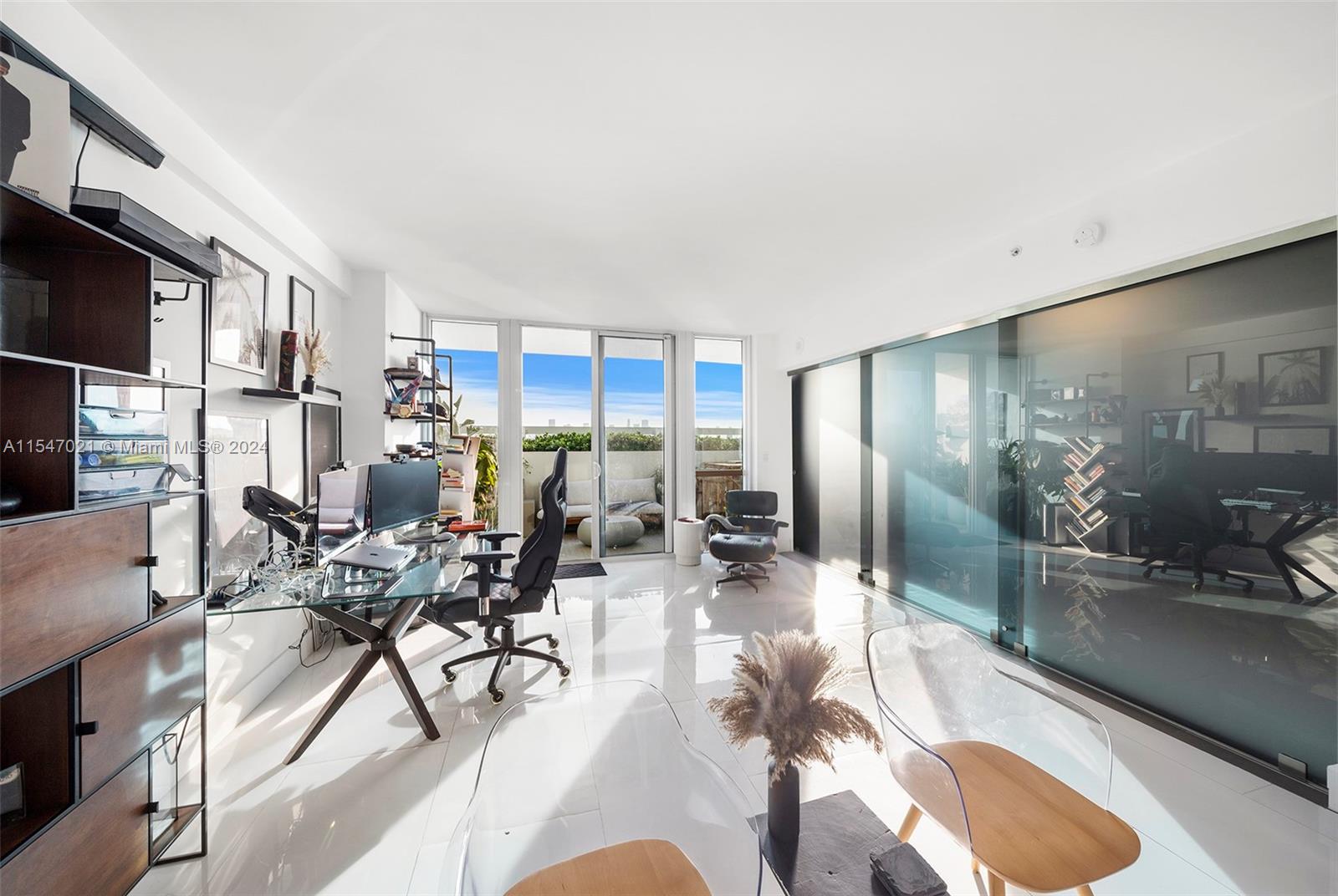 520 West Ave # 501