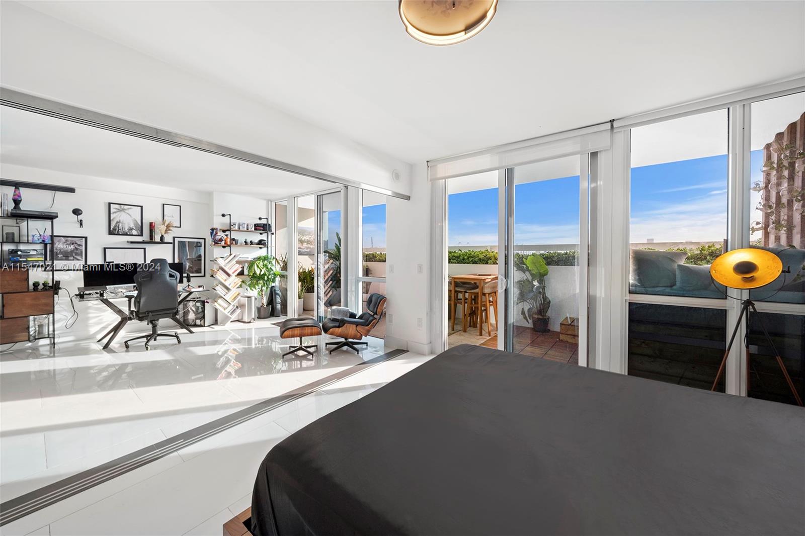 520 West Ave # 501