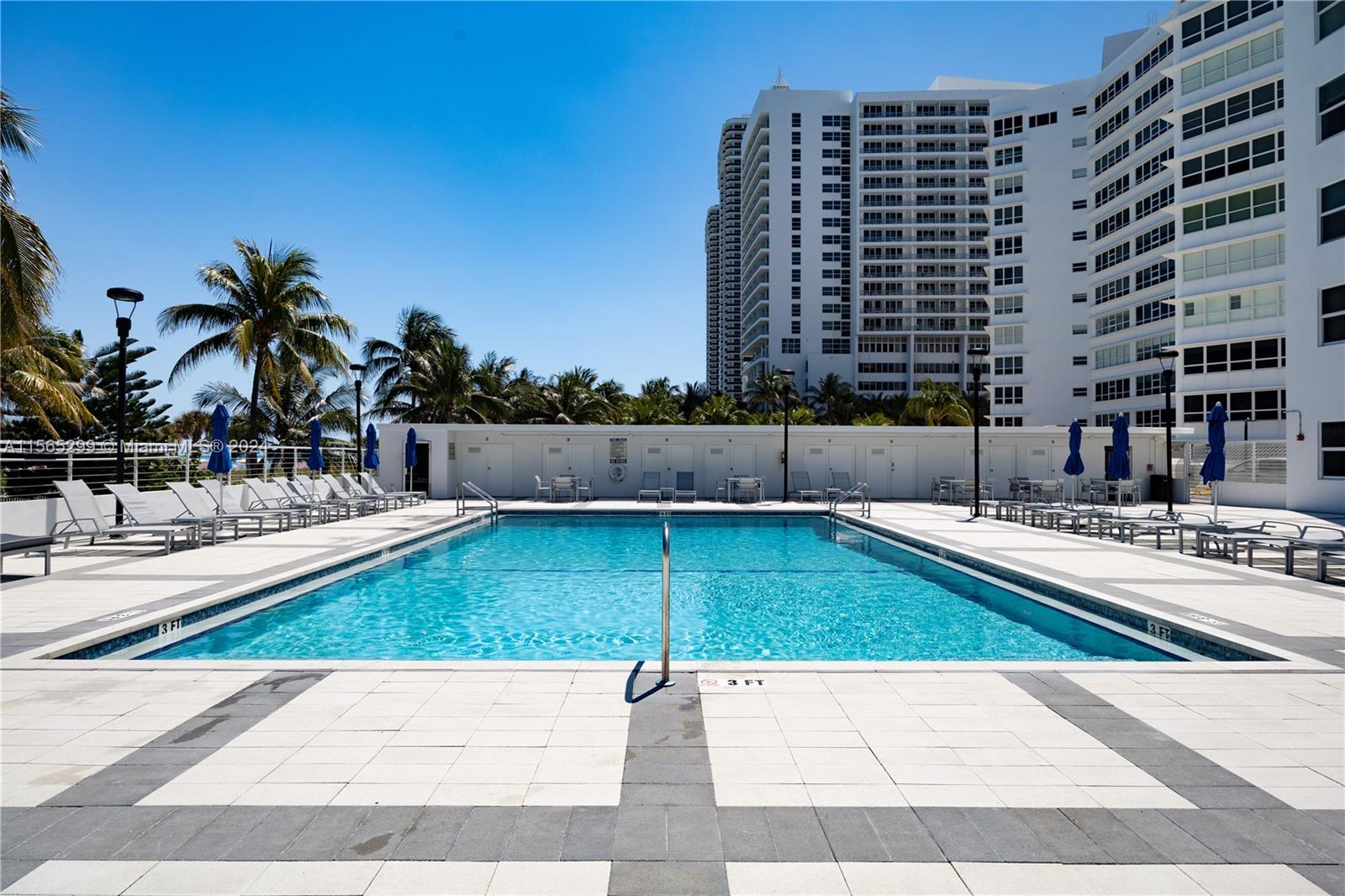 5001 Collins Ave # 12A