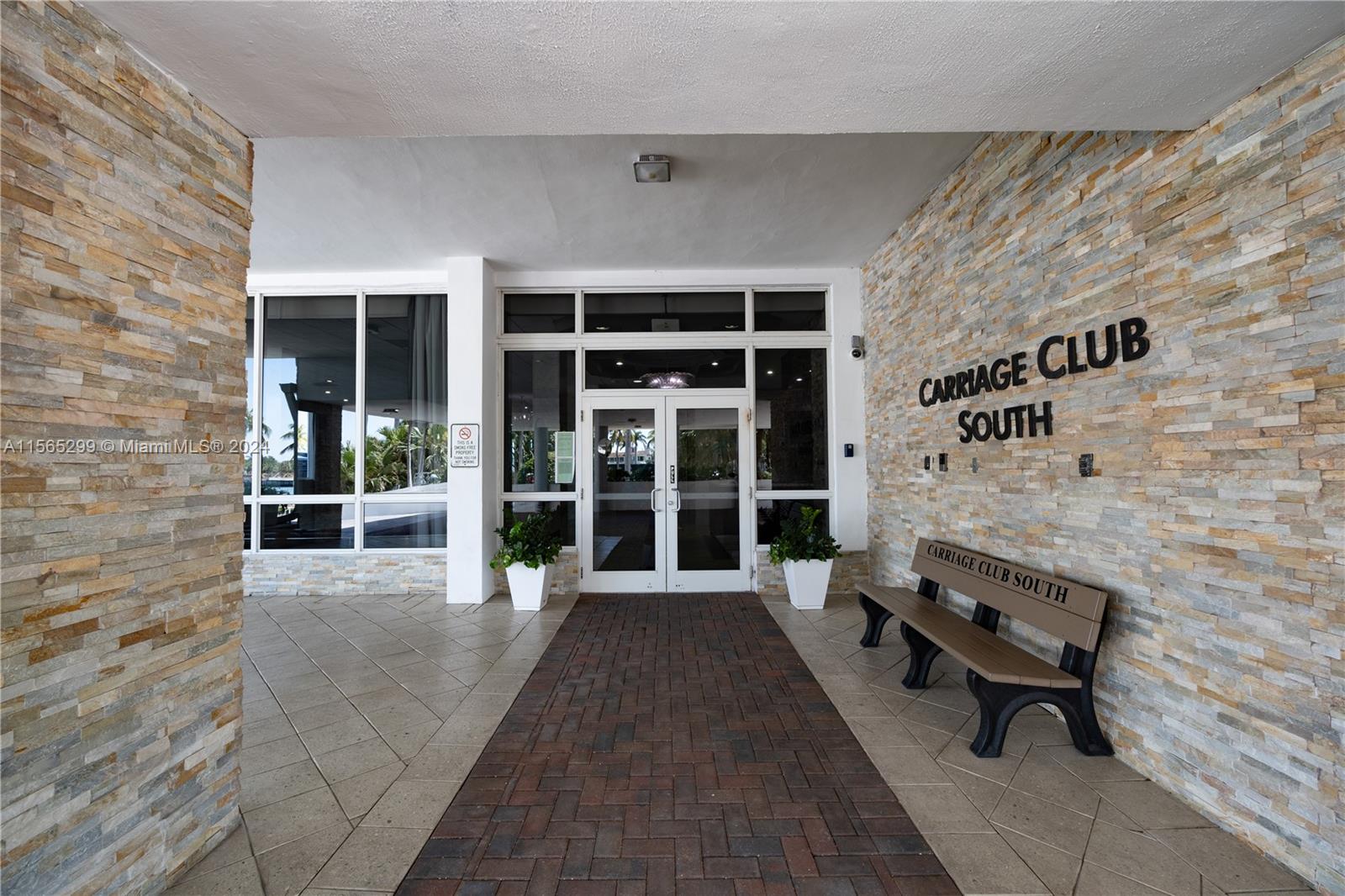 5001 Collins Ave # 12A