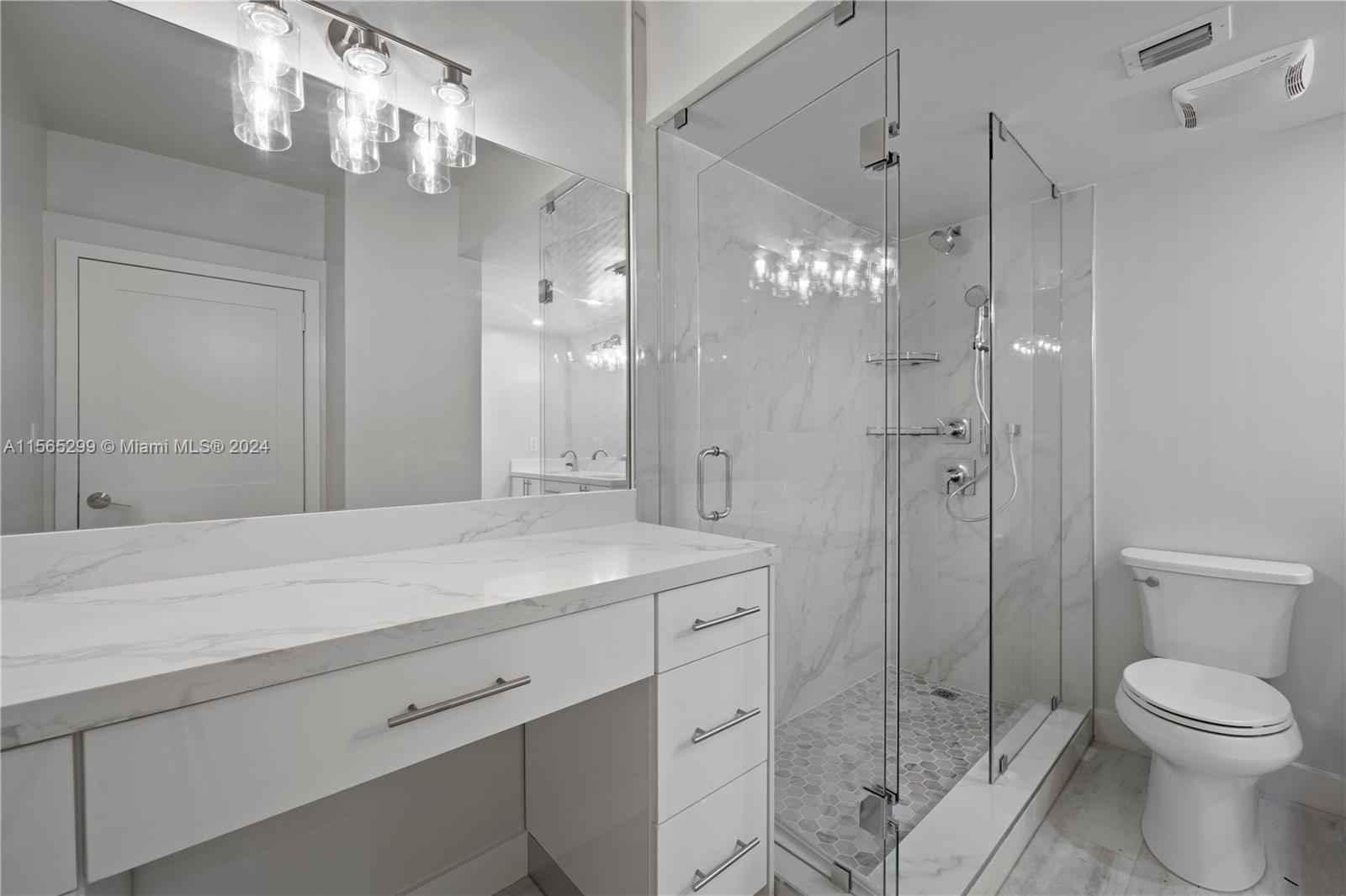 5001 Collins Ave # 12A