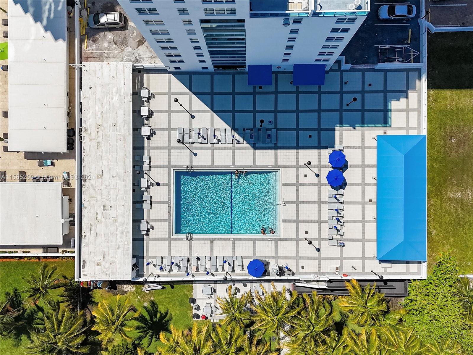 5001 Collins Ave # 12A