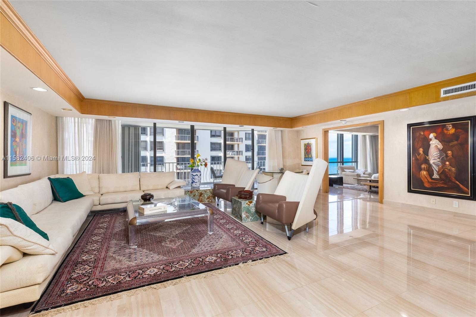 10155 Collins Ave # 1406