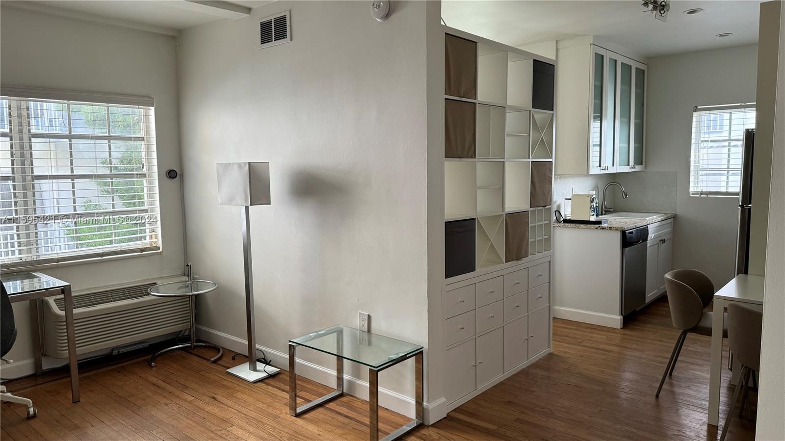 439 15th St # 8