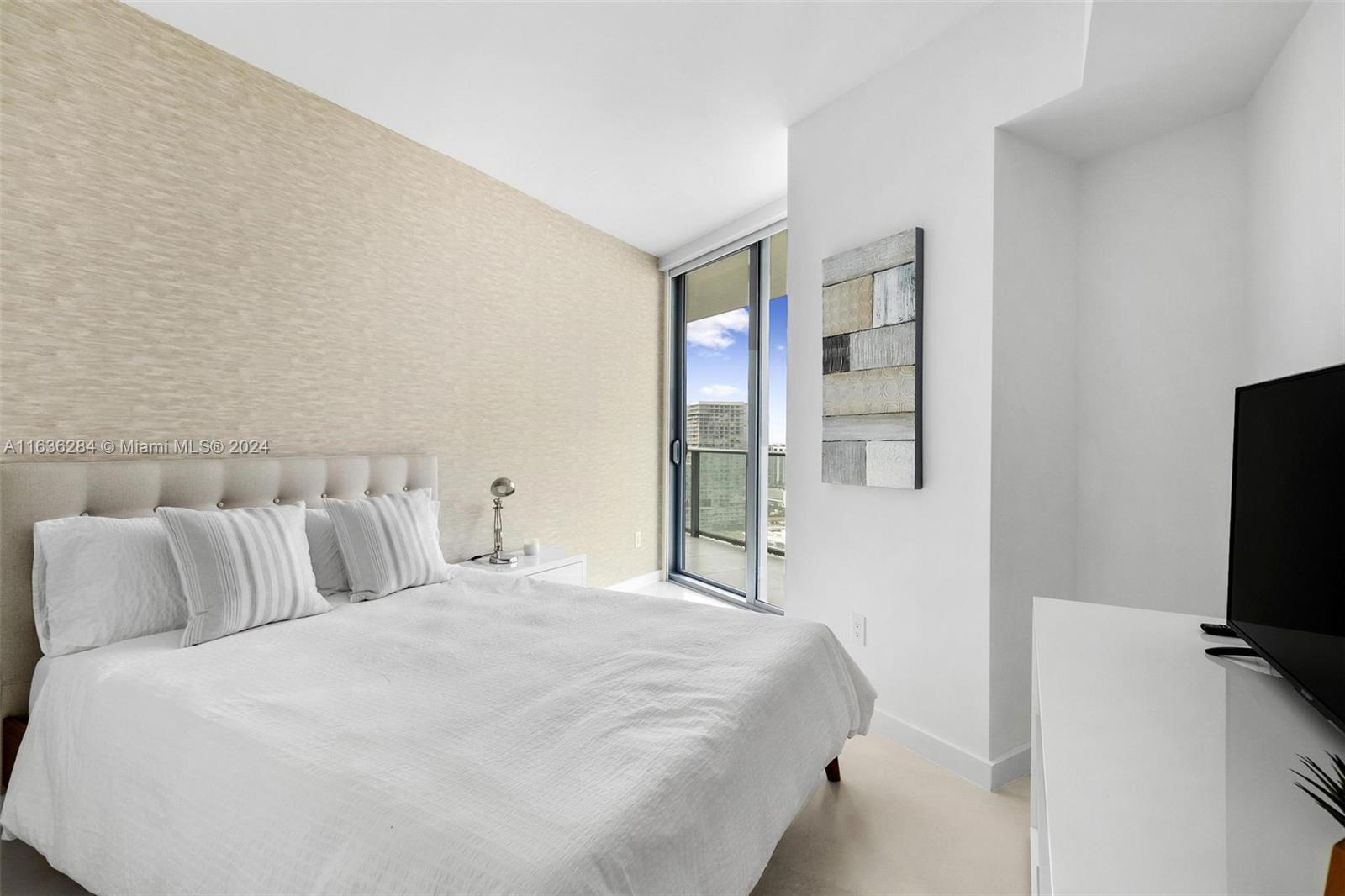 501 NE 31st St # 2410