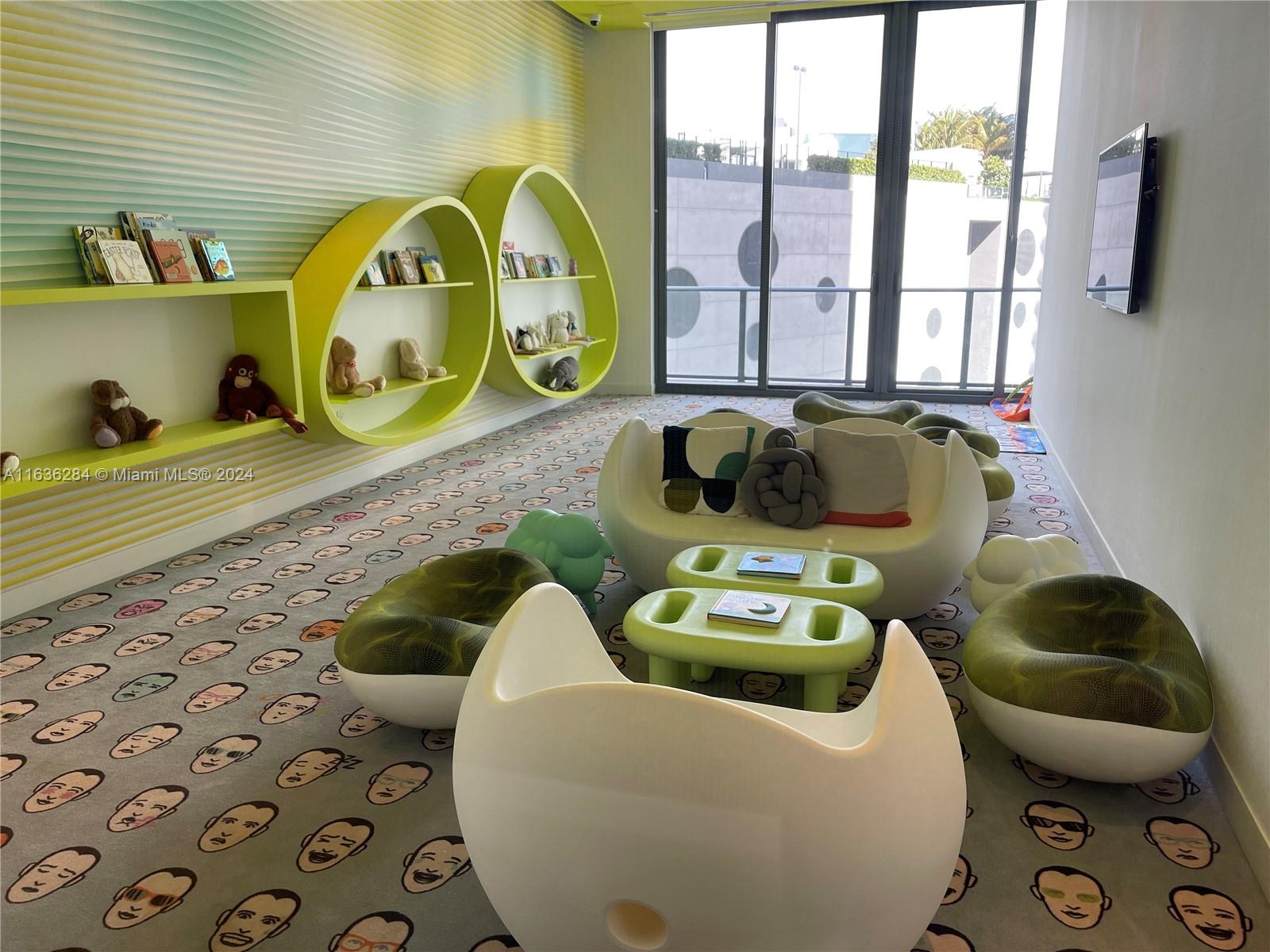 501 NE 31st St # 2410