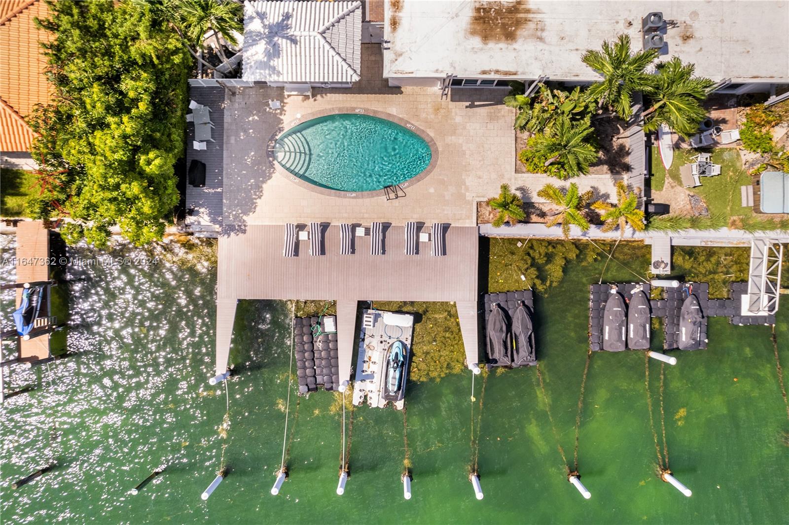 405 N Hibiscus Dr # 203