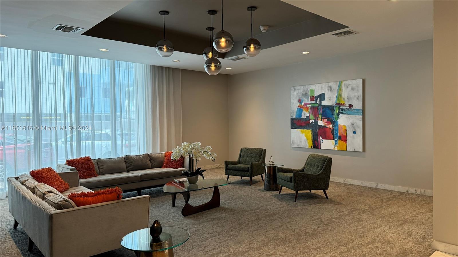 9225 Collins Ave # 704