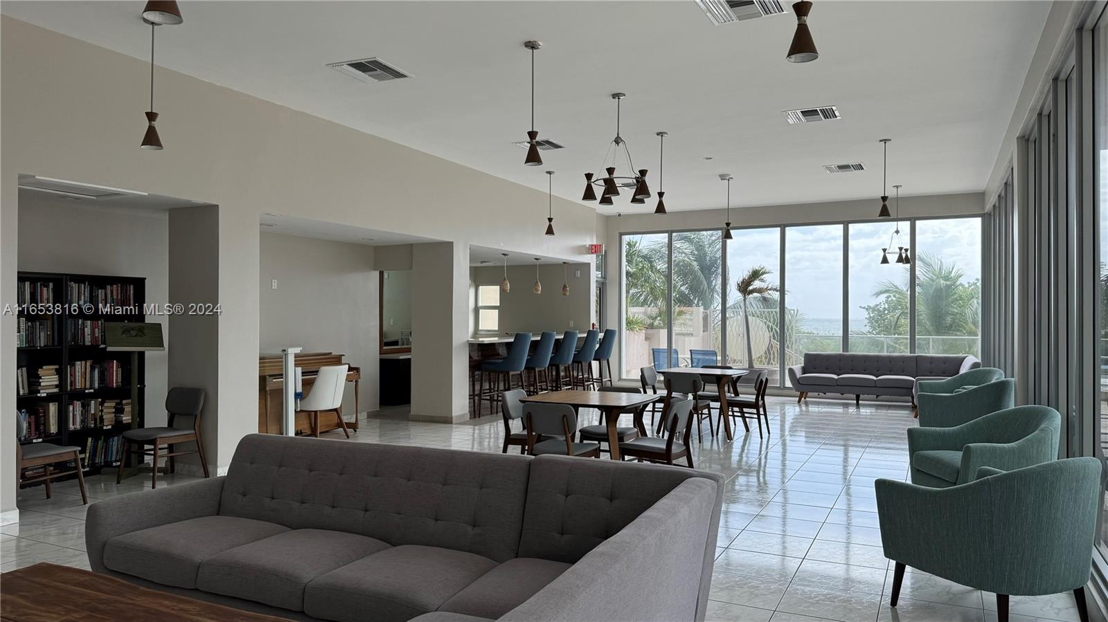 9225 Collins Ave # 704