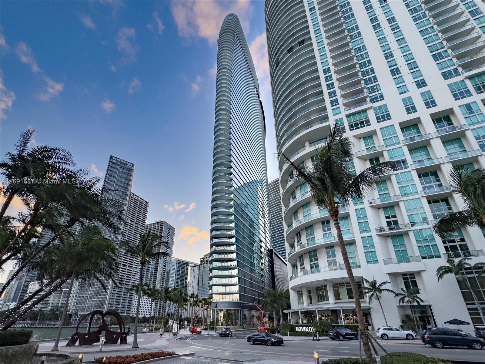 300 Biscayne Blvd Way # 3805