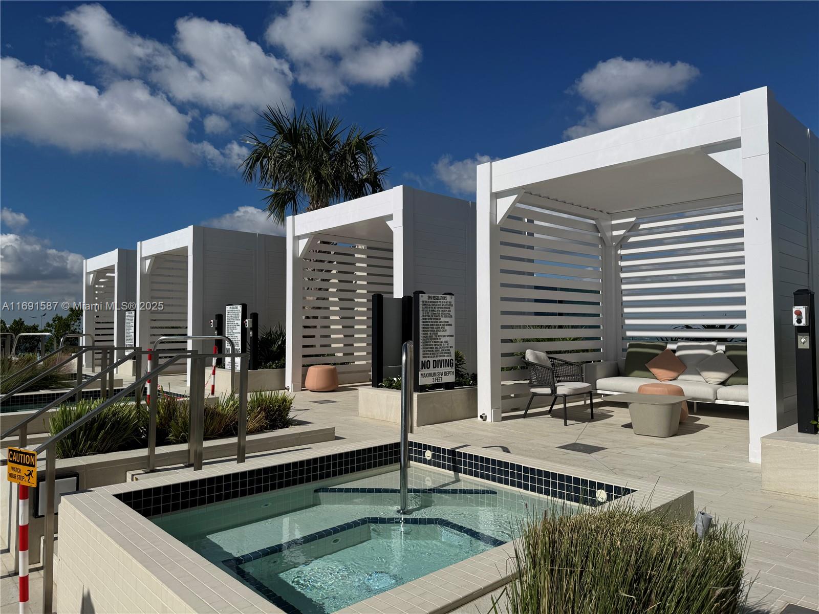 300 Biscayne Blvd Way # 3805