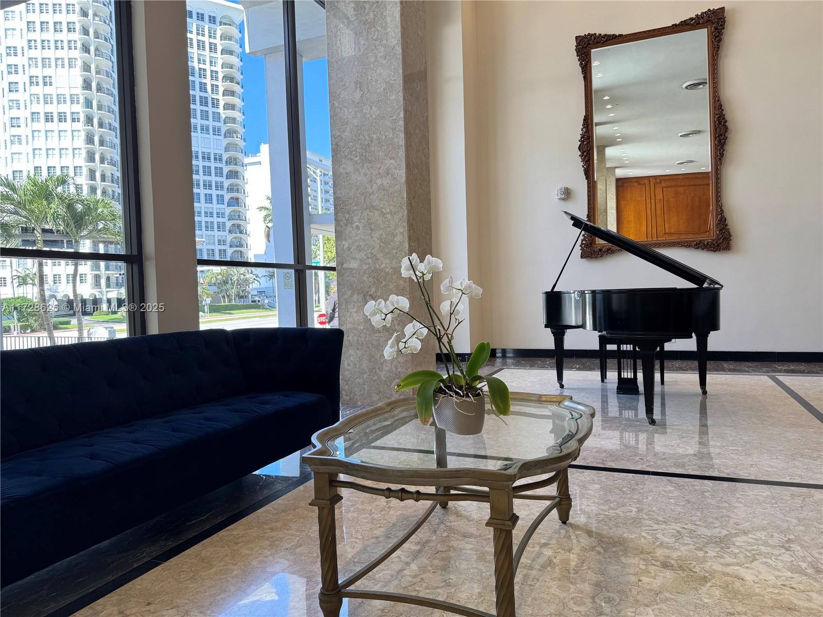 5601 Collins Ave # 5 Unit: PH-5