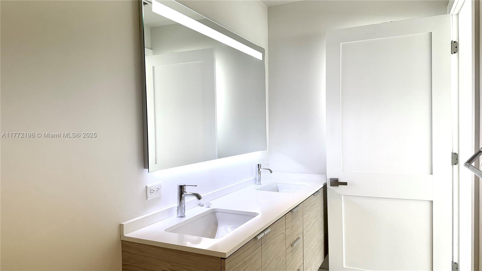 643 Jefferson Ave # 11