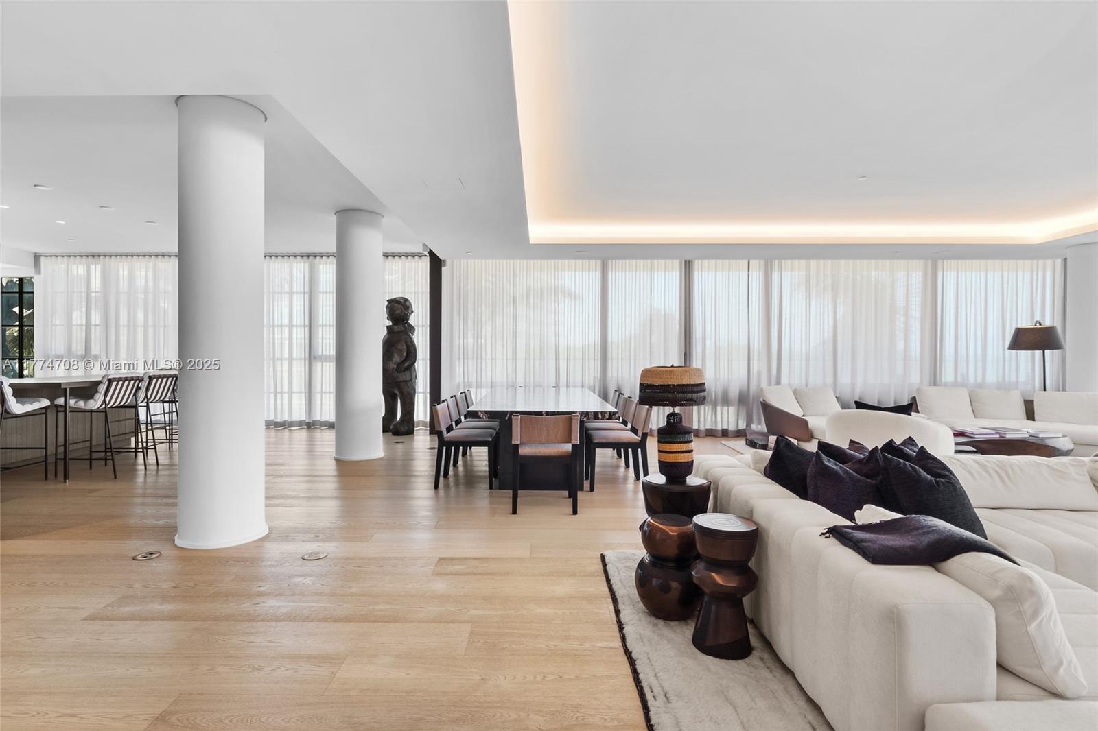 8955 Collins Ave # 301