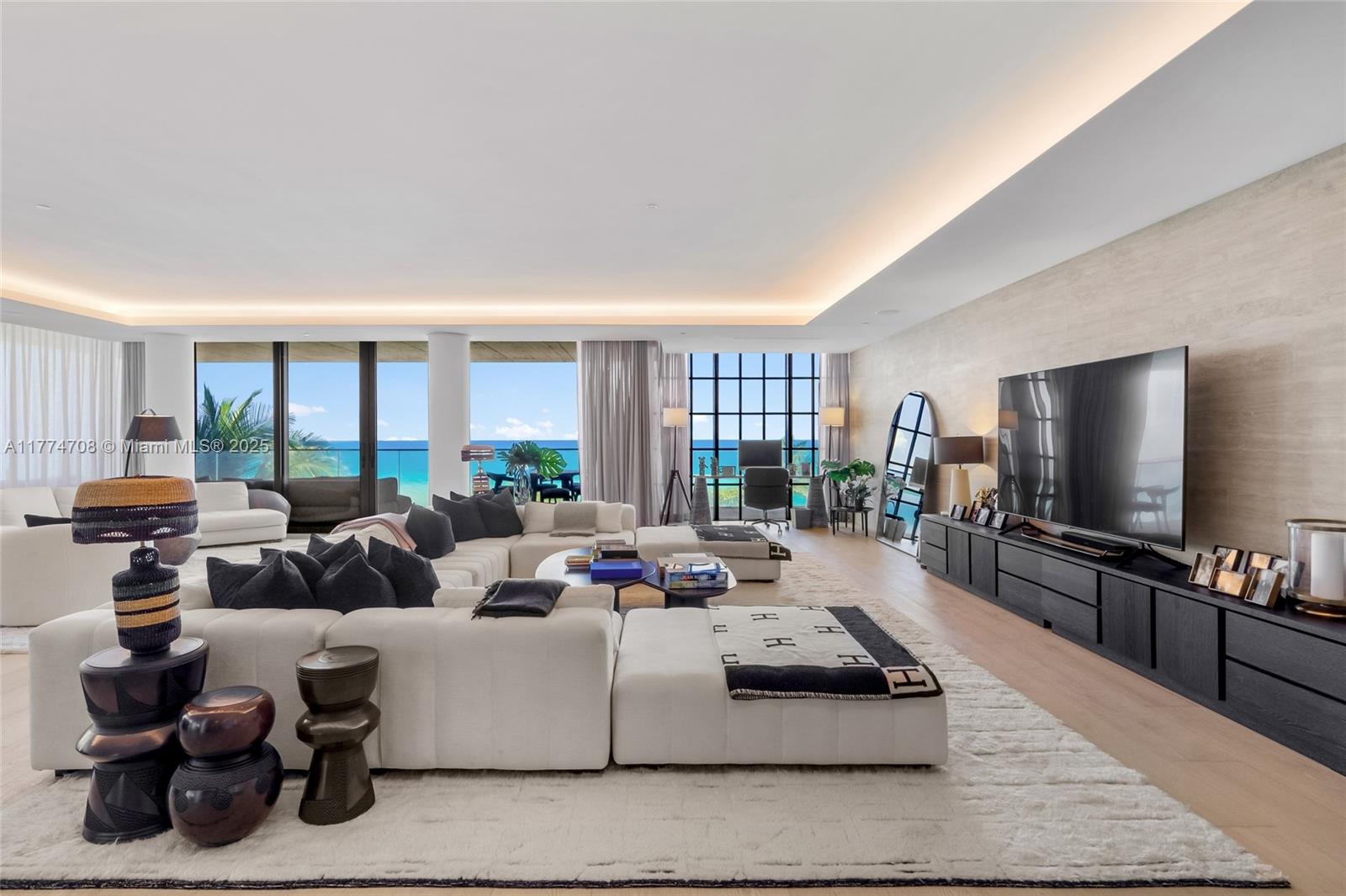 8955 Collins Ave # 301
