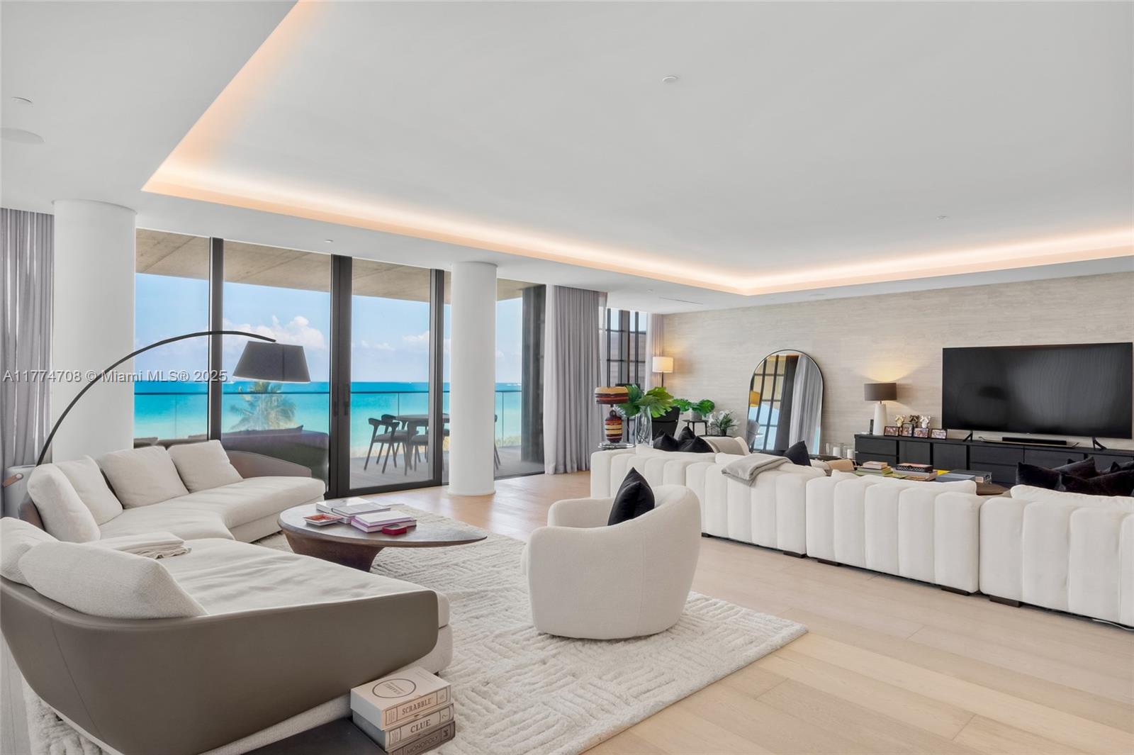 8955 Collins Ave # 301