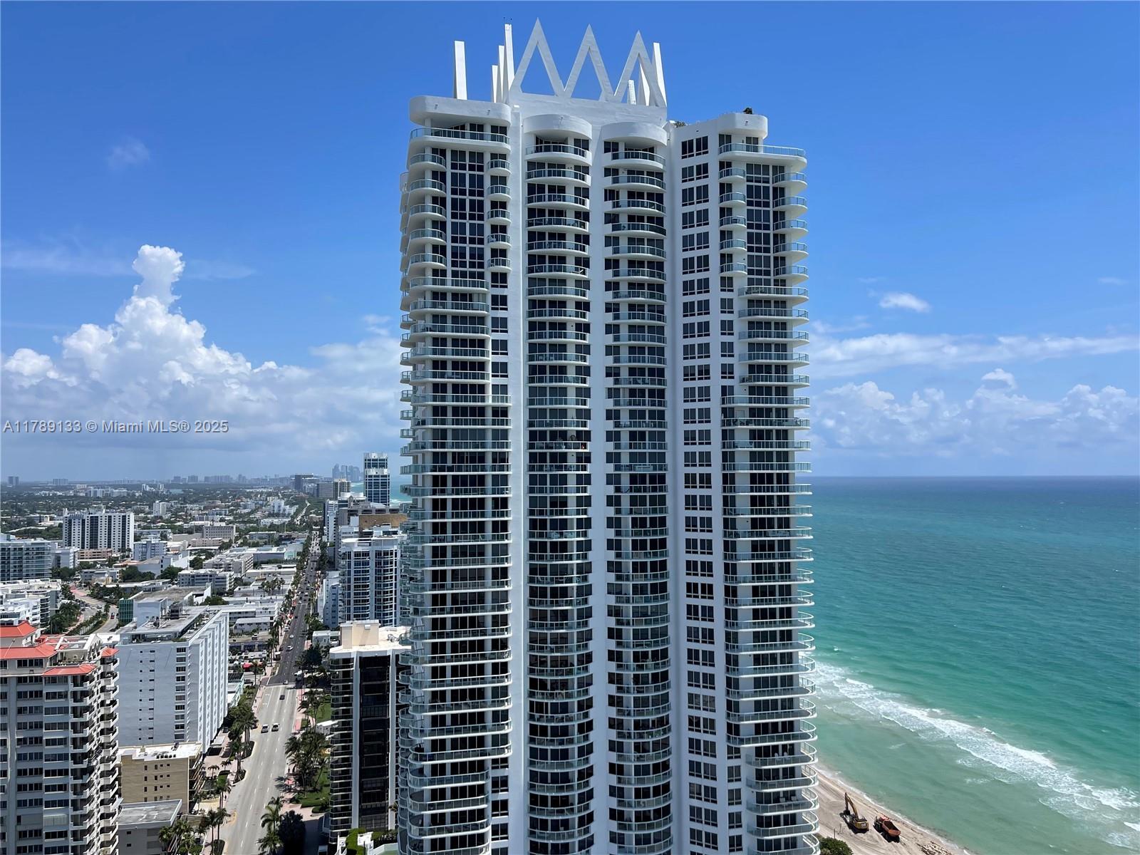 6365 Collins Ave # 3704