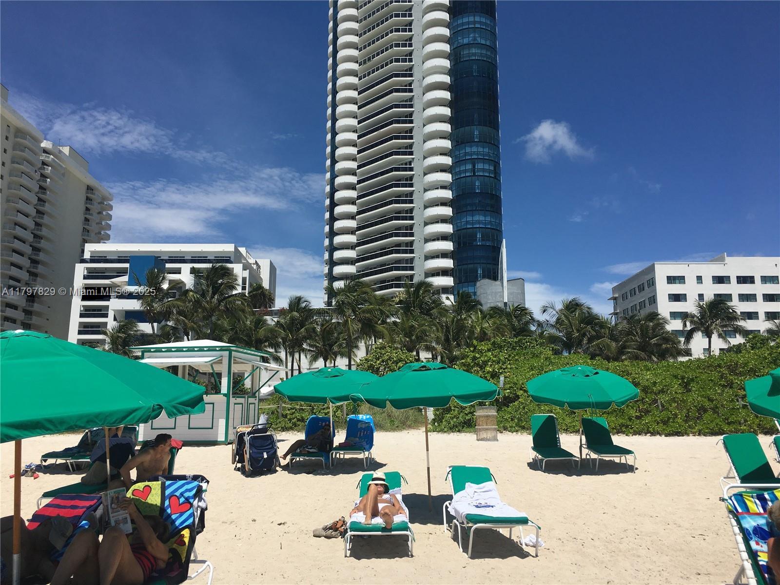 6301 Collins Ave # 1805