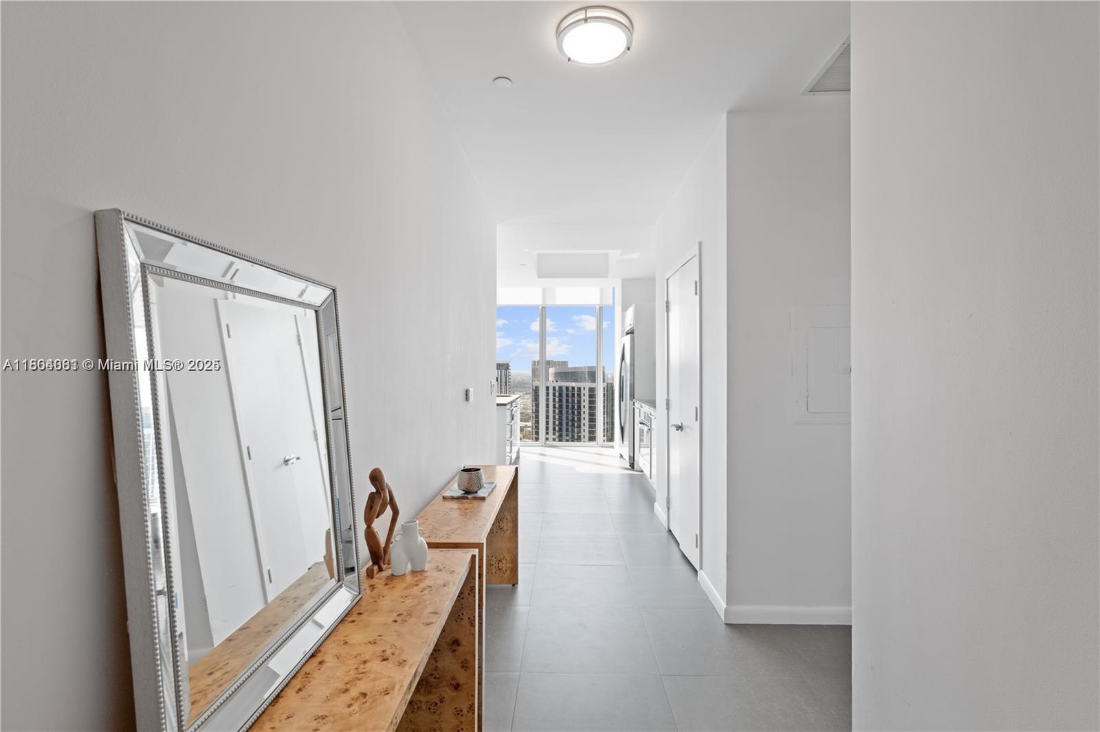 888 Biscayne Blvd # 4801