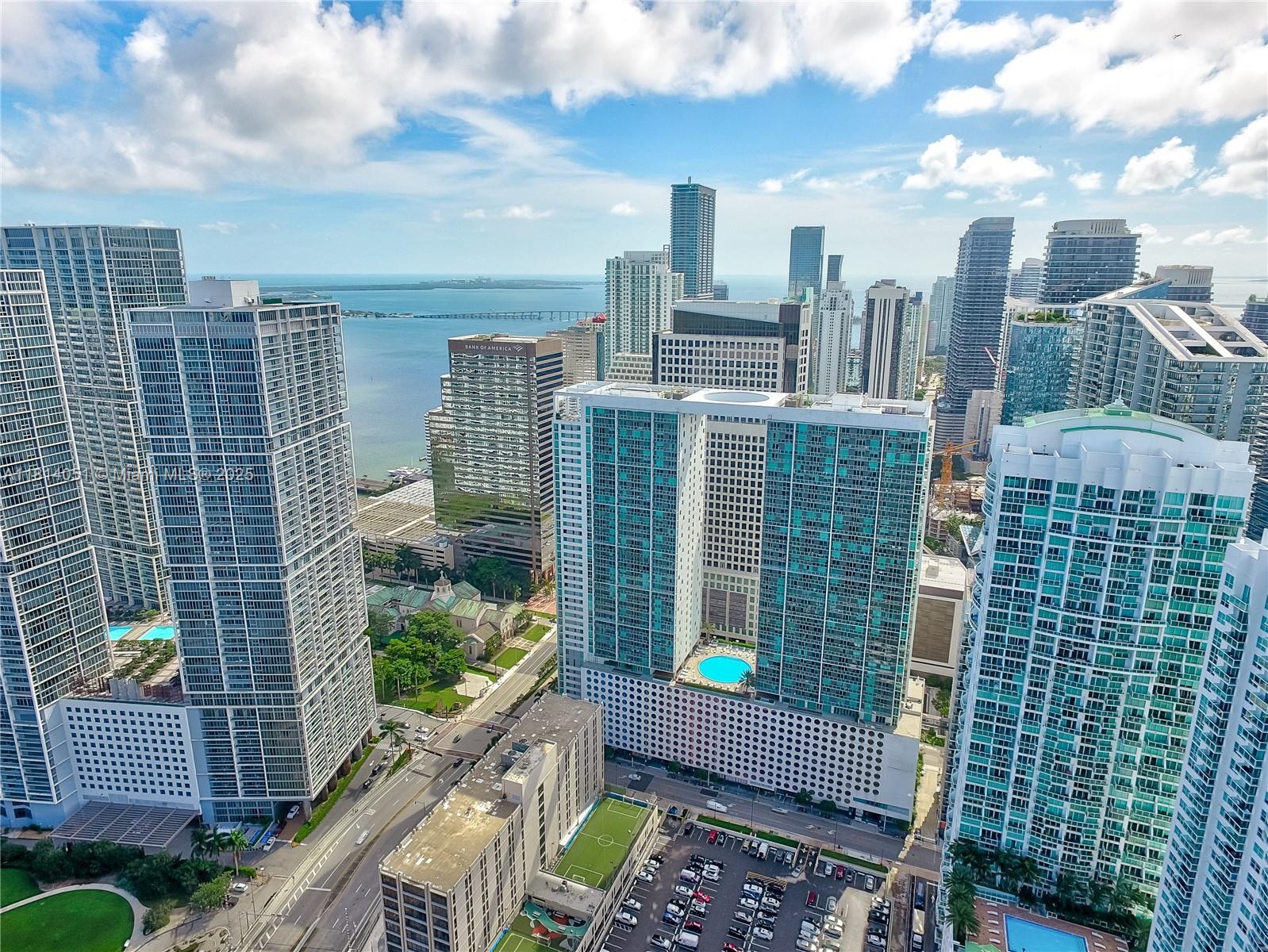 55 SE 6th St # 1703