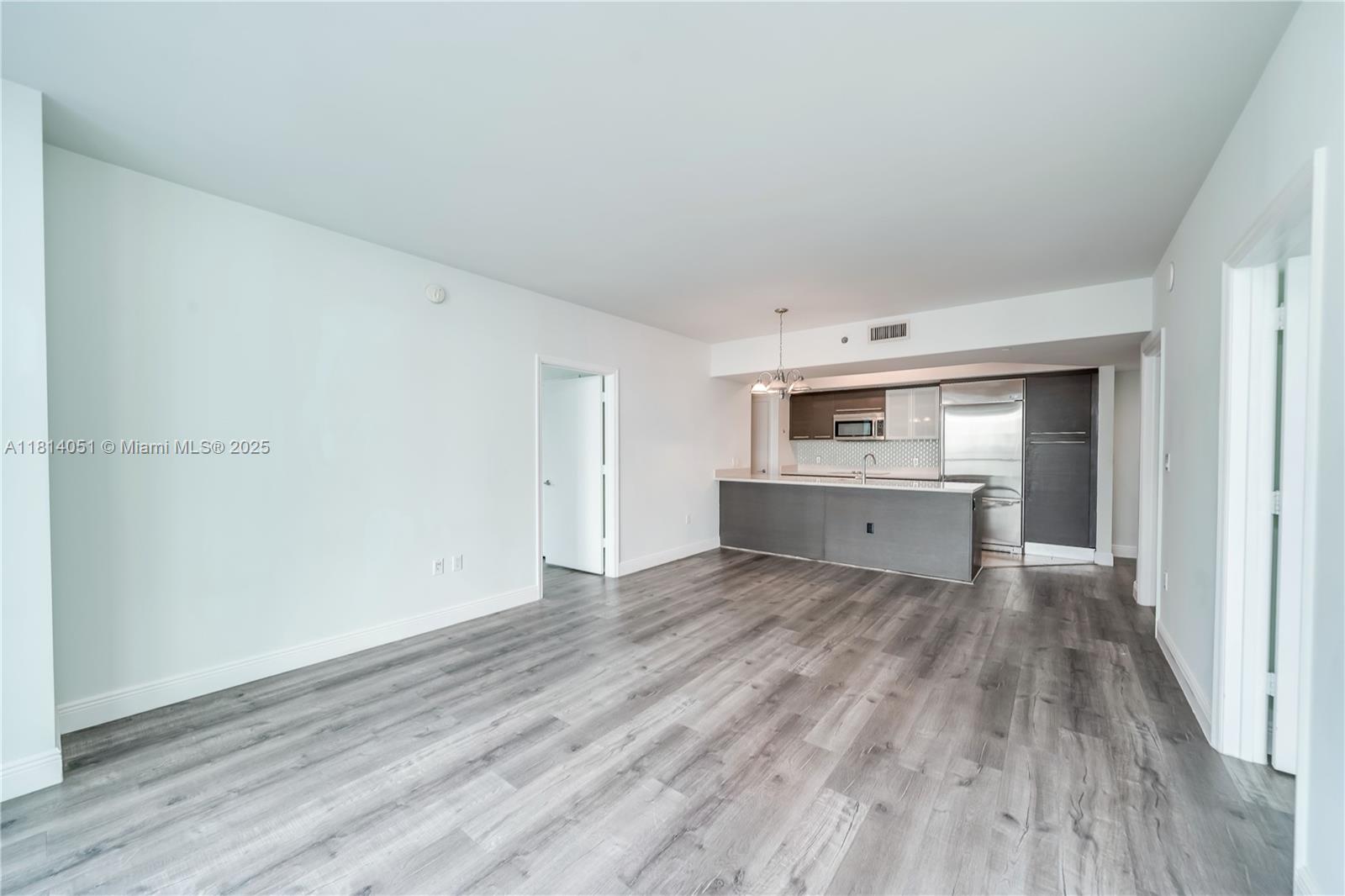 55 SE 6th St # 1703