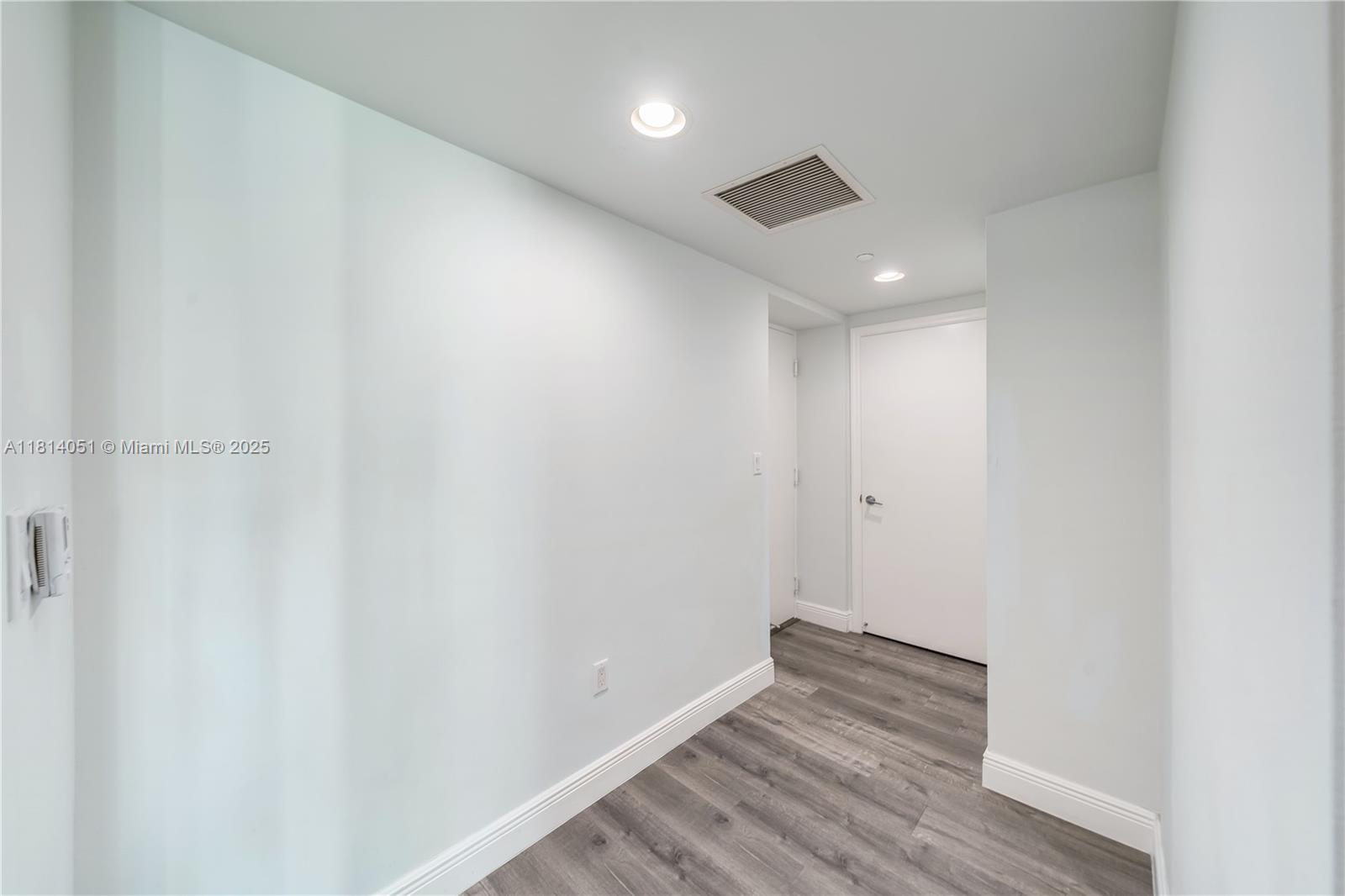 55 SE 6th St # 1703