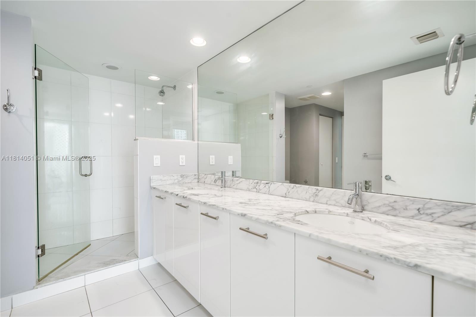 55 SE 6th St # 1703