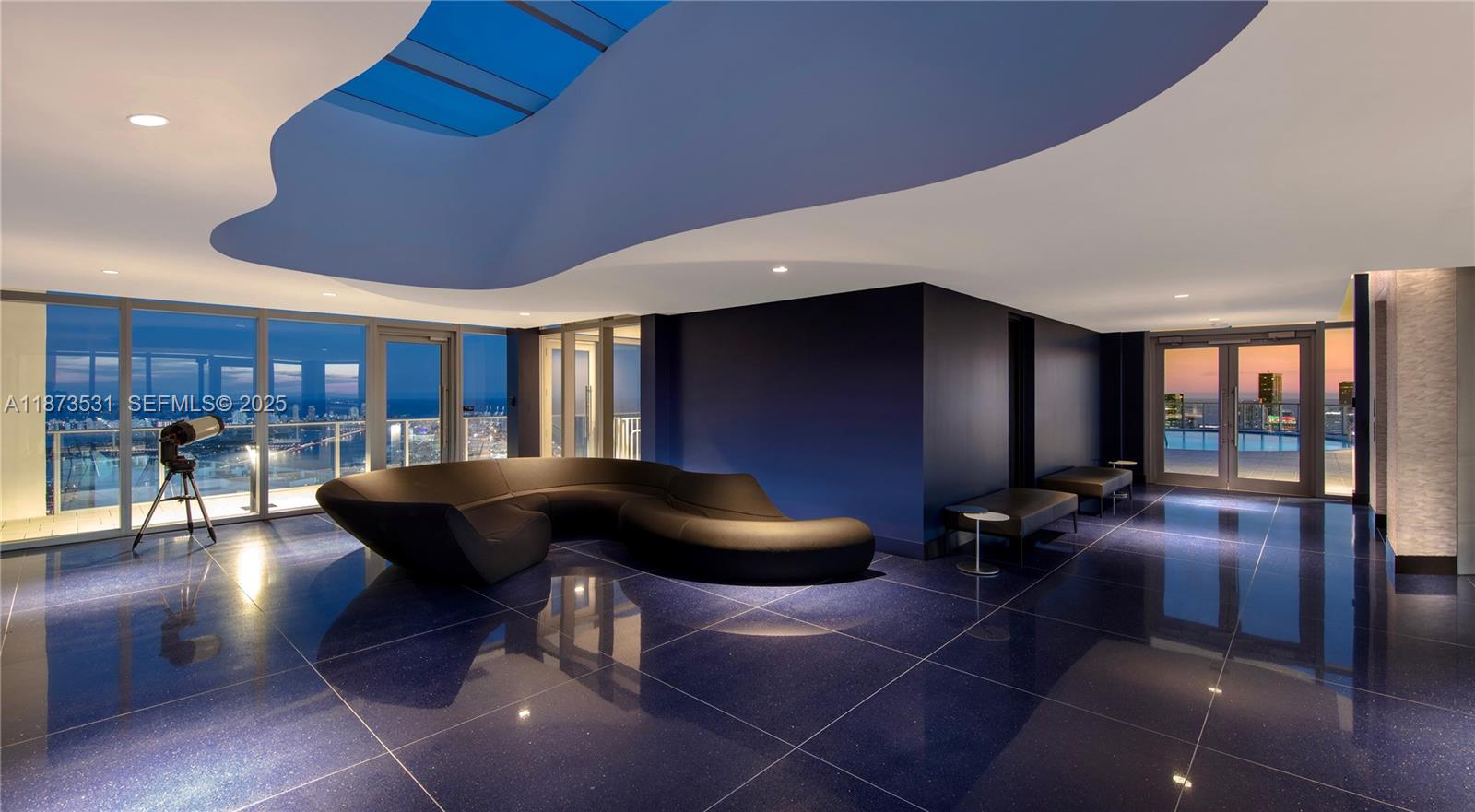 851 NE 1st Ave # 1611