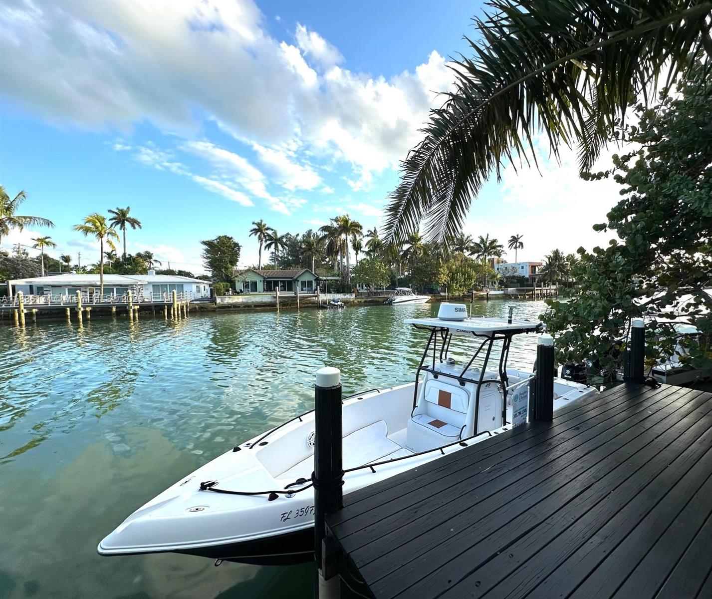 410 S Shore Dr