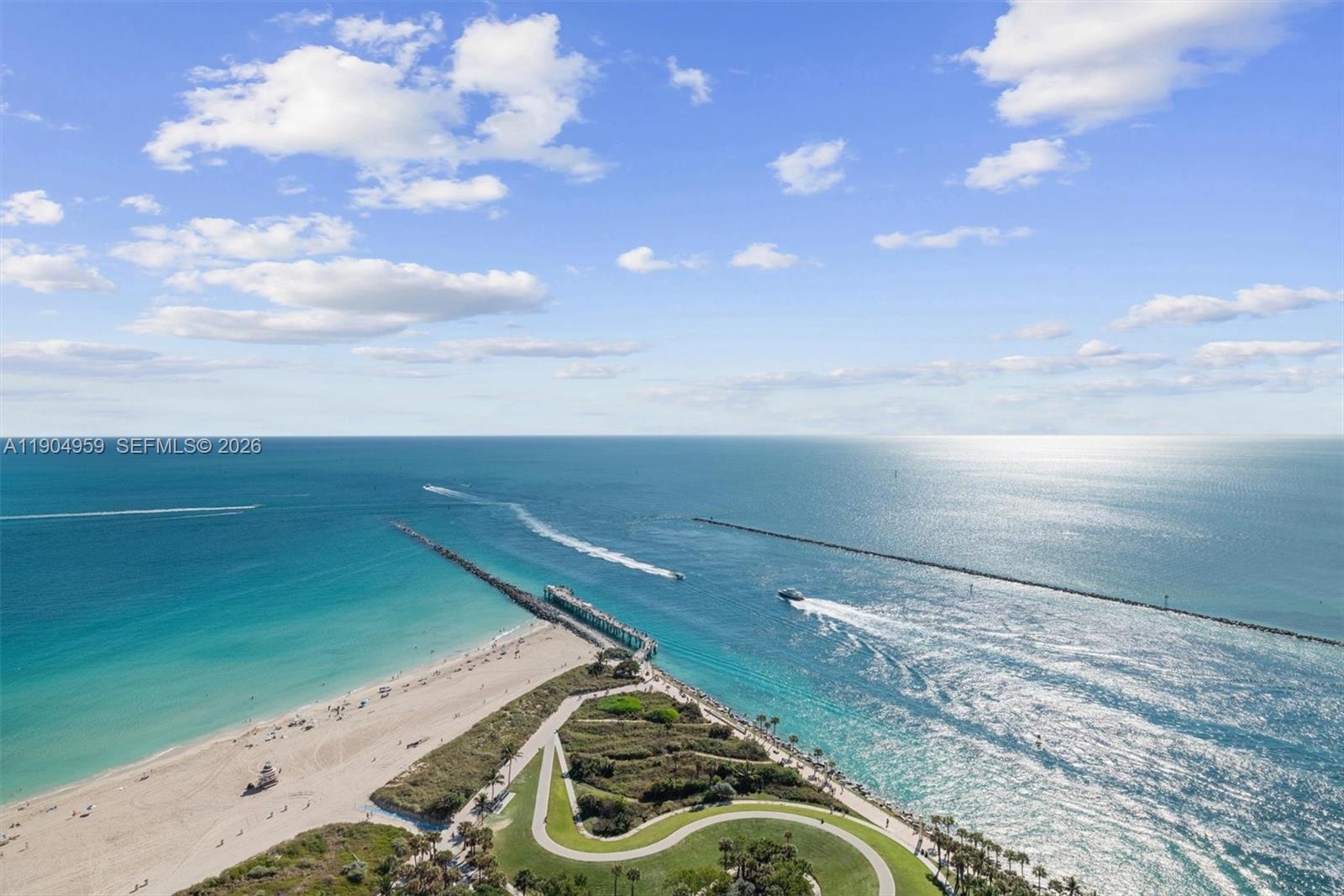 100 S Pointe Dr # 3203