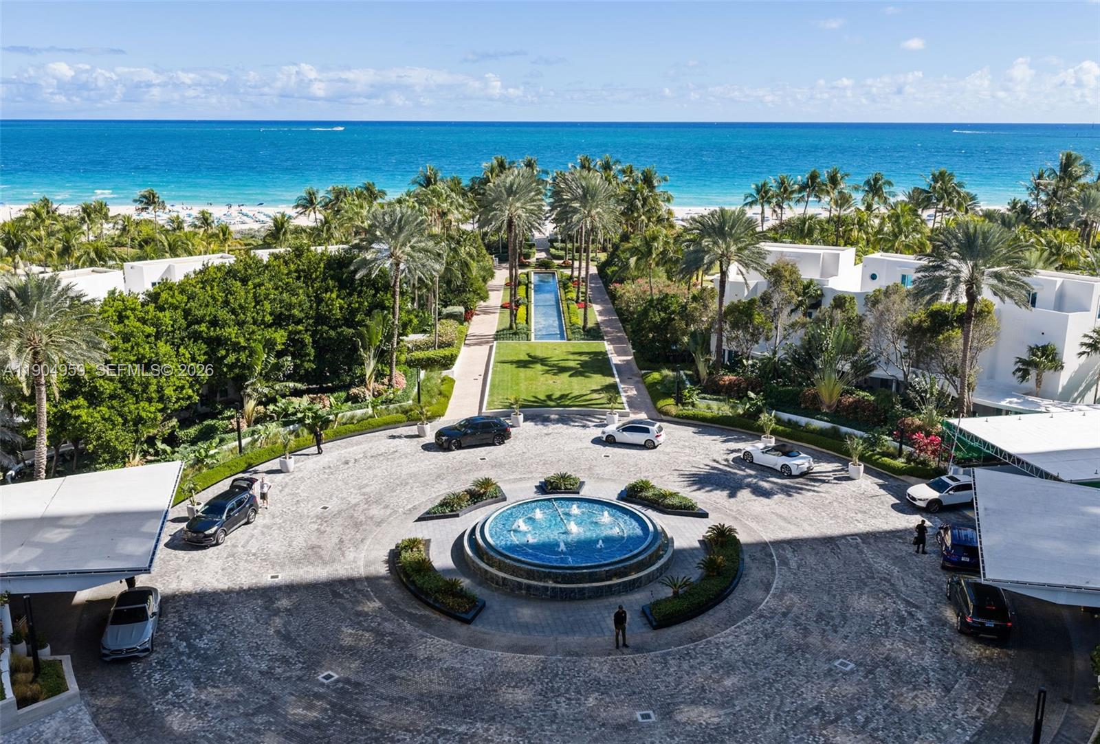 100 S Pointe Dr # 3203