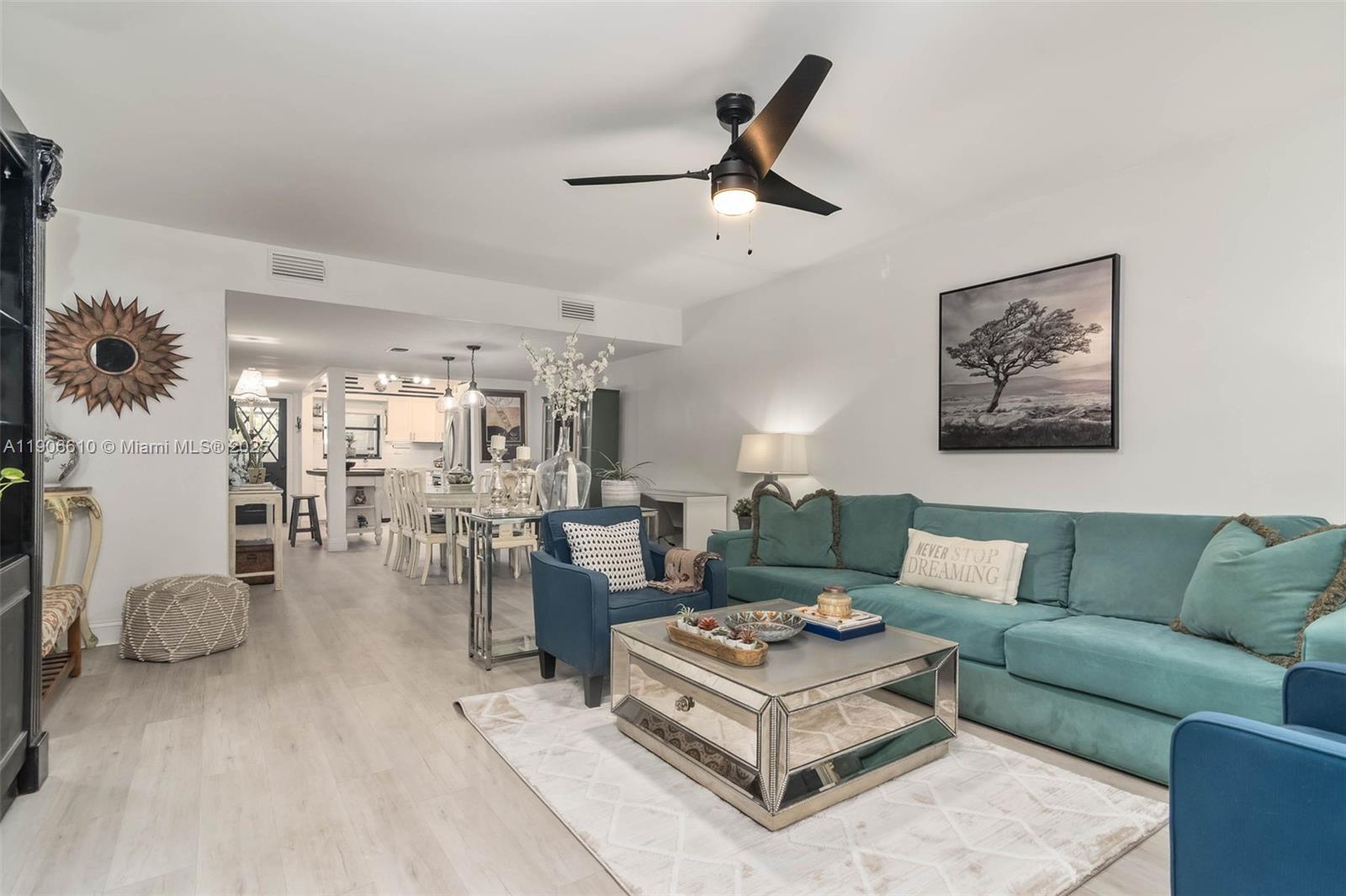 1603 NE 105th St # 9 Unit: 3-9