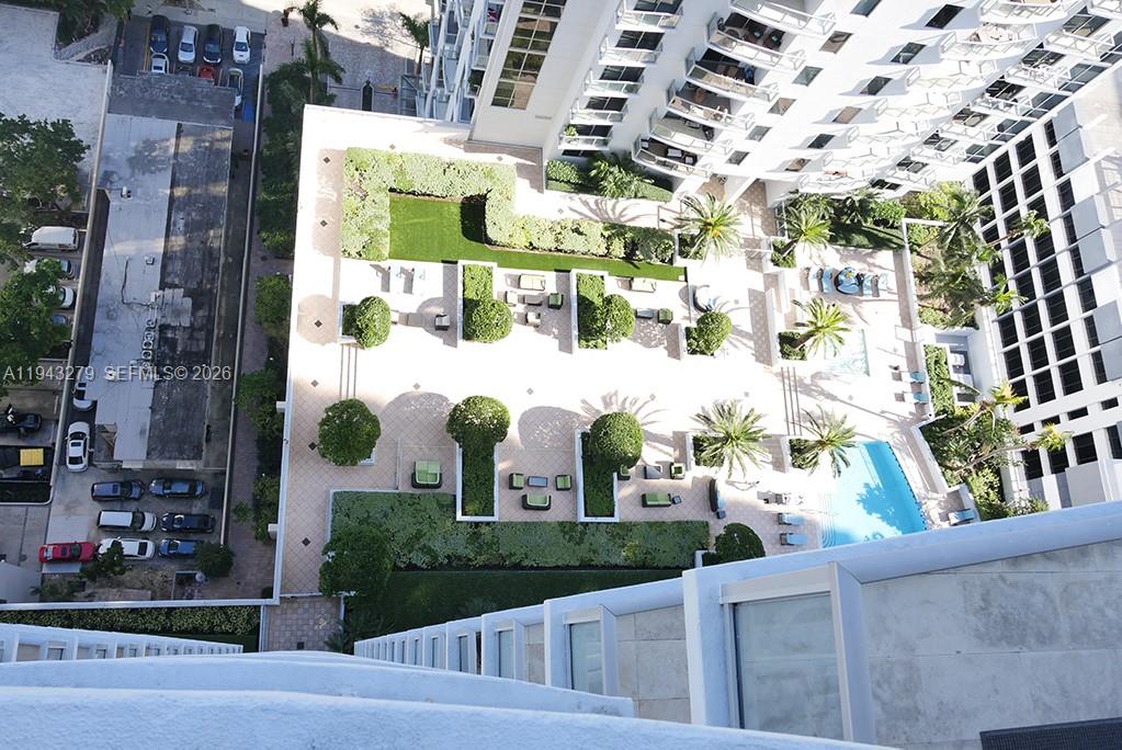 1050 Brickell Ave # 3206
