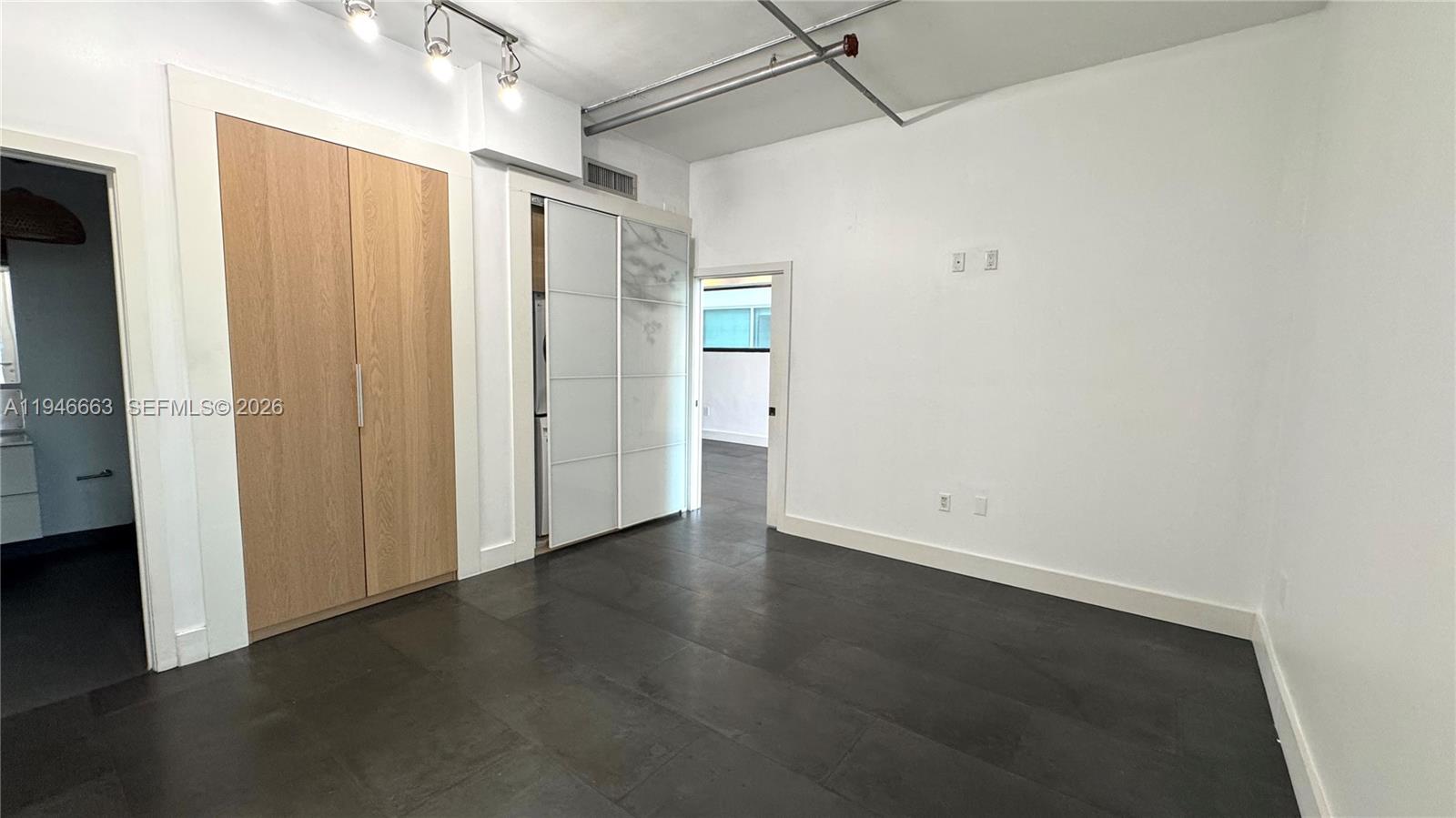 1700 Meridian Ave # 506