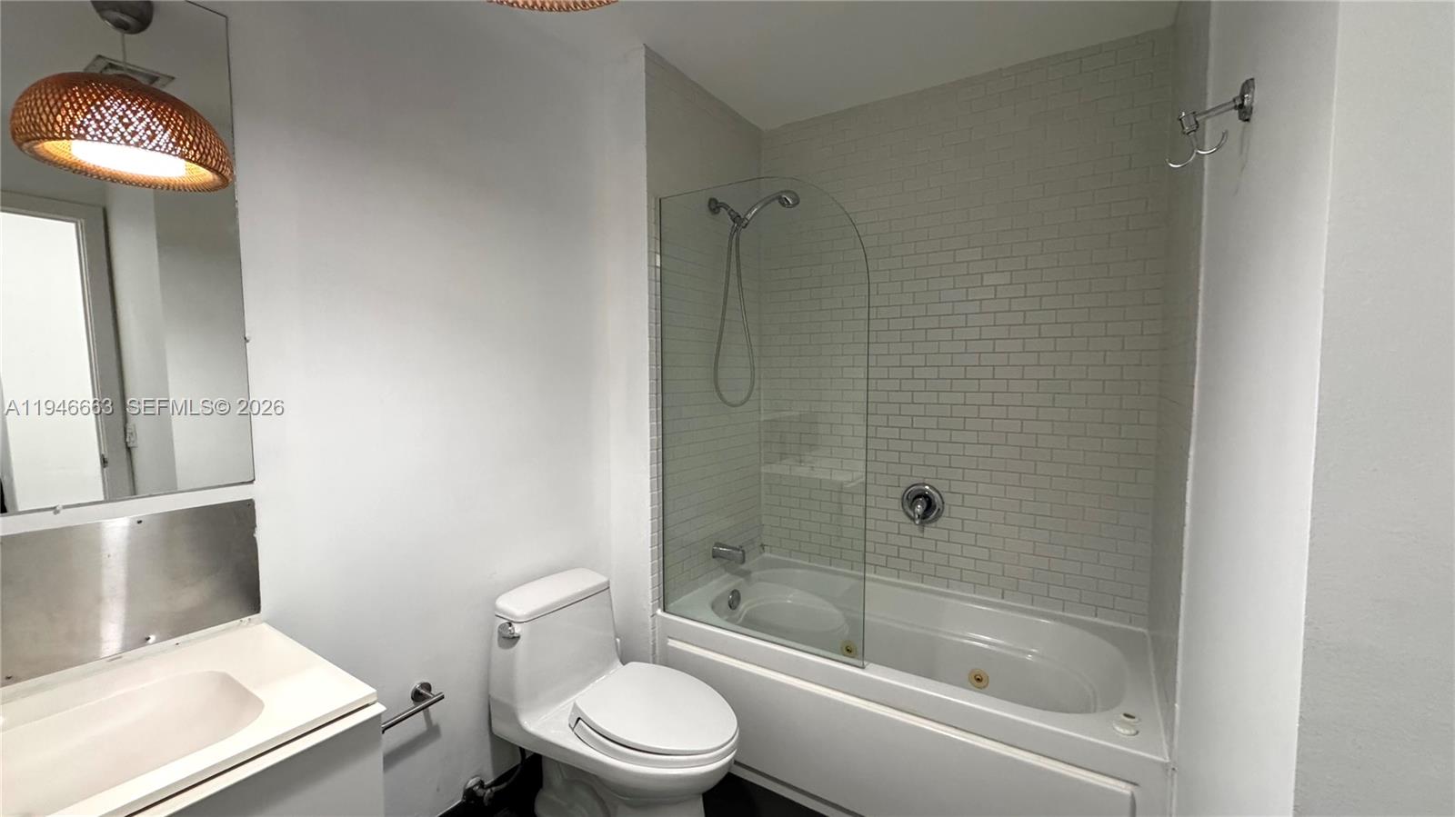 1700 Meridian Ave # 506