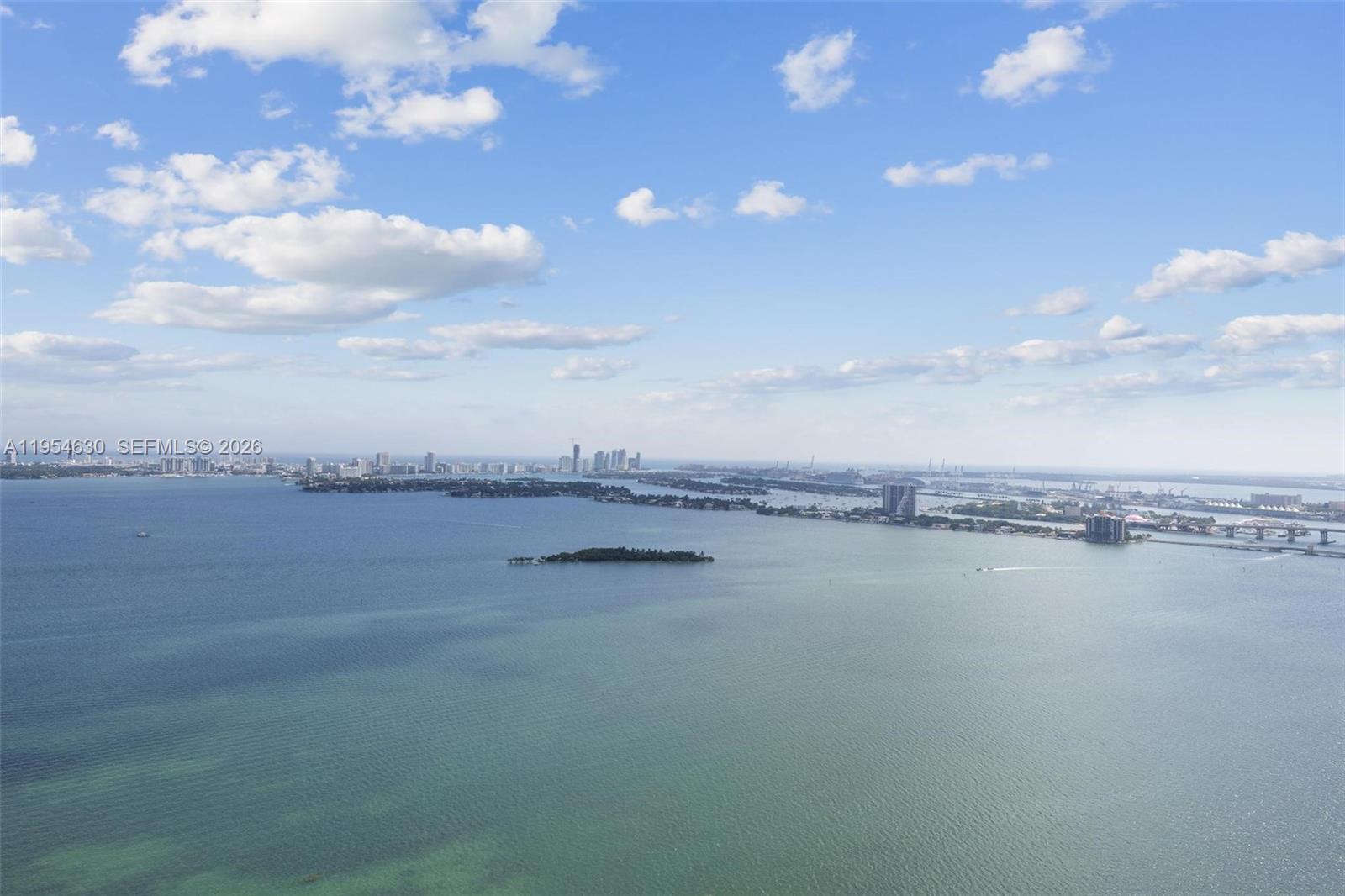 2900 NE 7th Ave # 4208