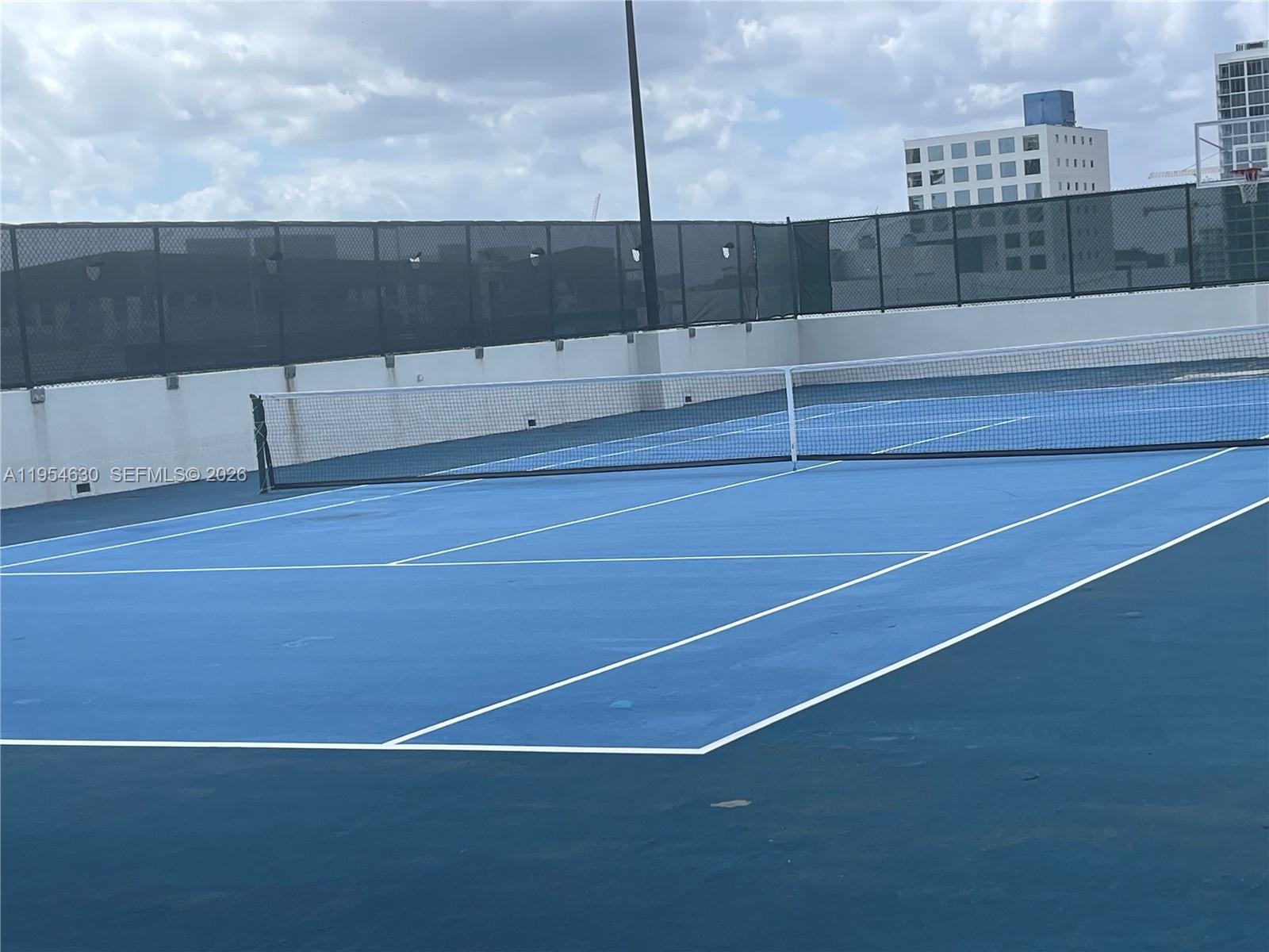 2900 NE 7th Ave # 4208