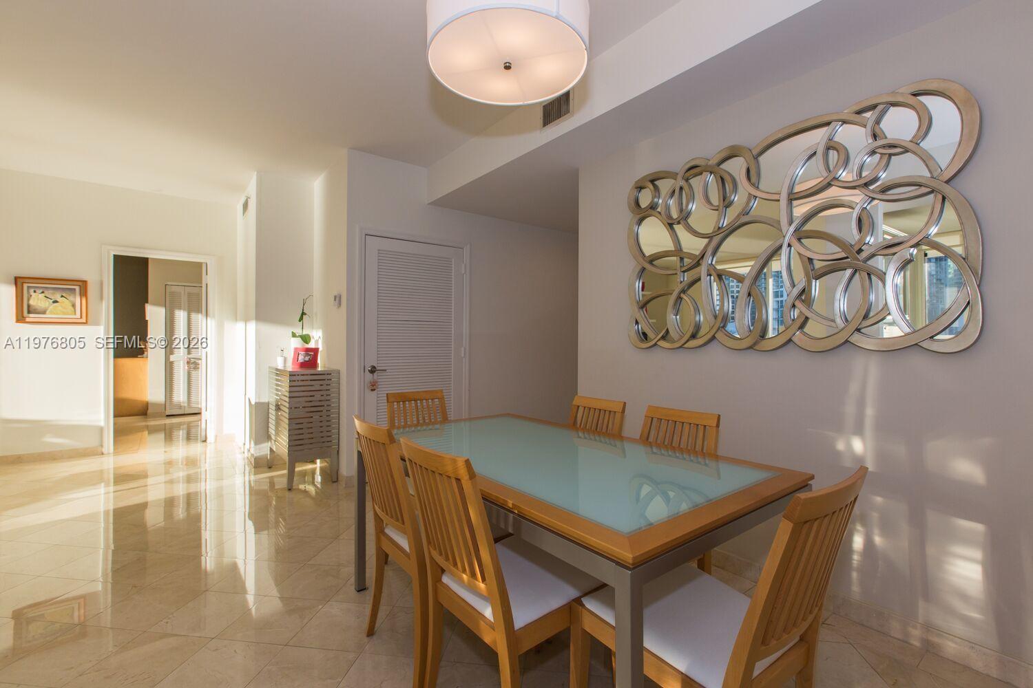 888 Brickell Key Dr # 804