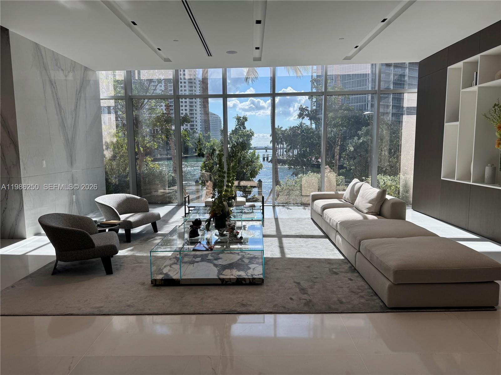 300 Biscayne Boulevard Way # 3805W