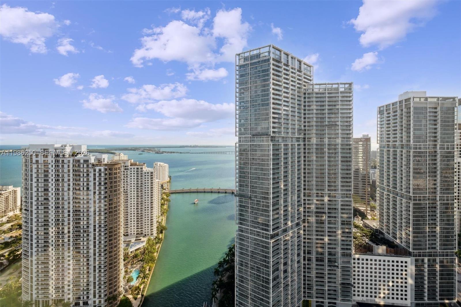 300 Biscayne Boulevard Way # 3805W