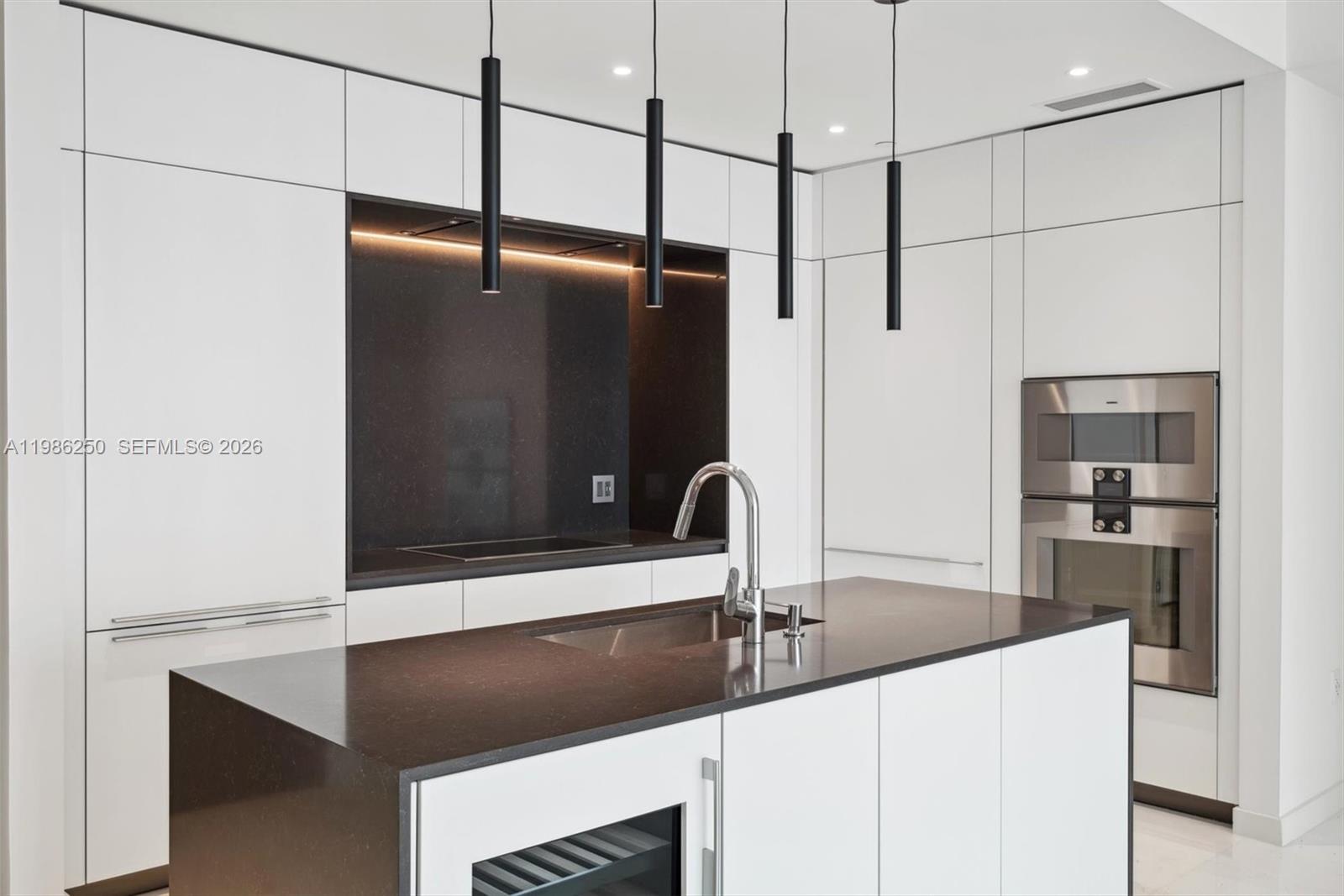 300 Biscayne Boulevard Way # 3805W