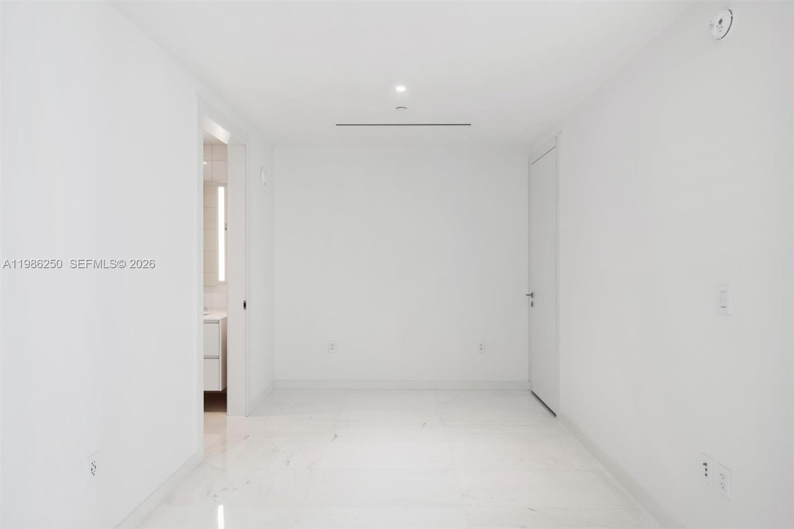 300 Biscayne Boulevard Way # 3805W