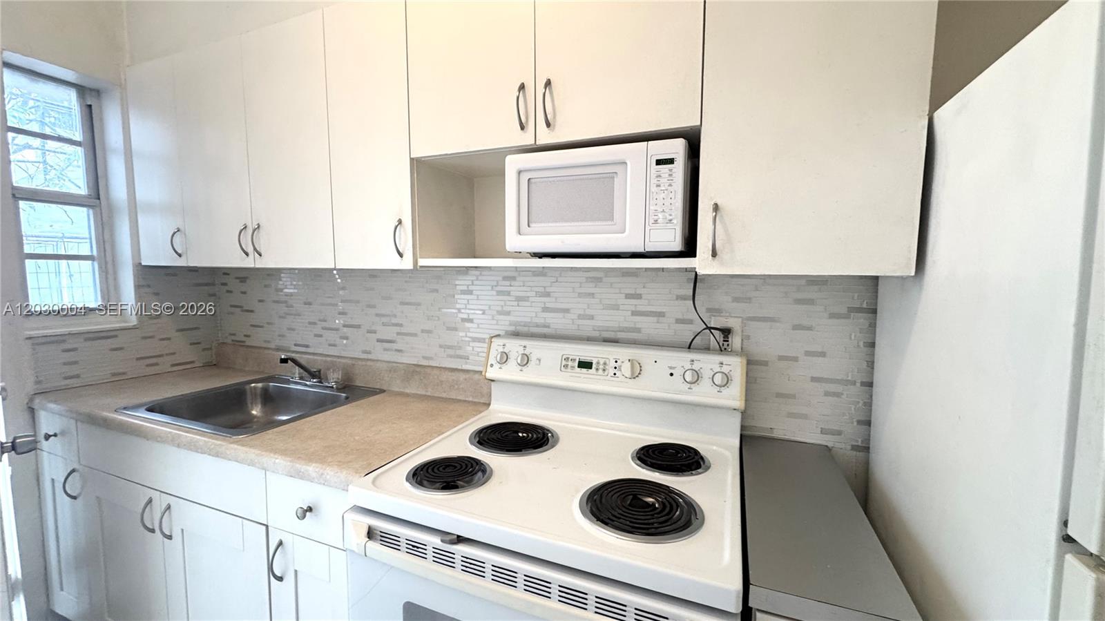4410 NE 2nd Ave # 4414