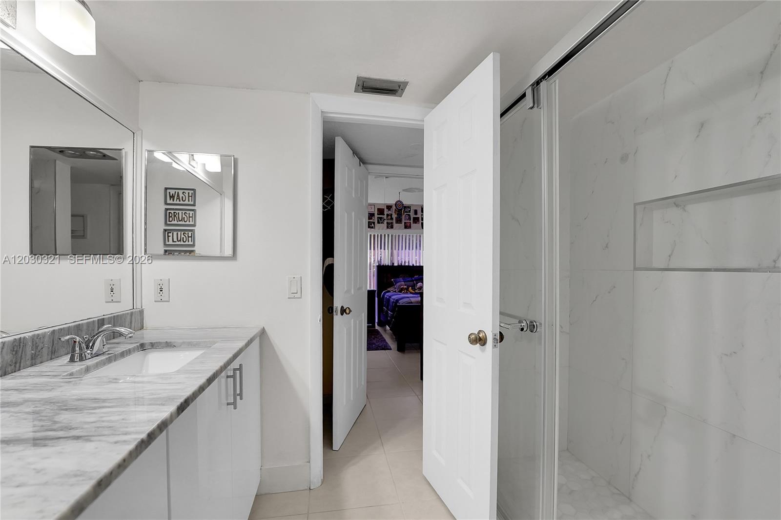 1400 NW 9th Ave # 18 Unit: C-18