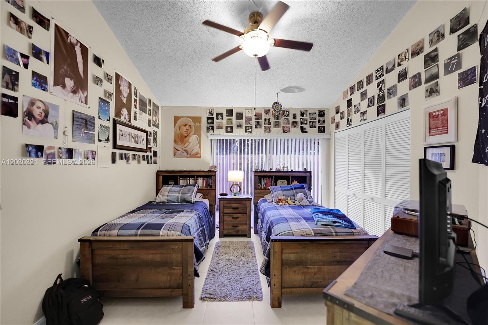 1400 NW 9th Ave # 18 Unit: C-18