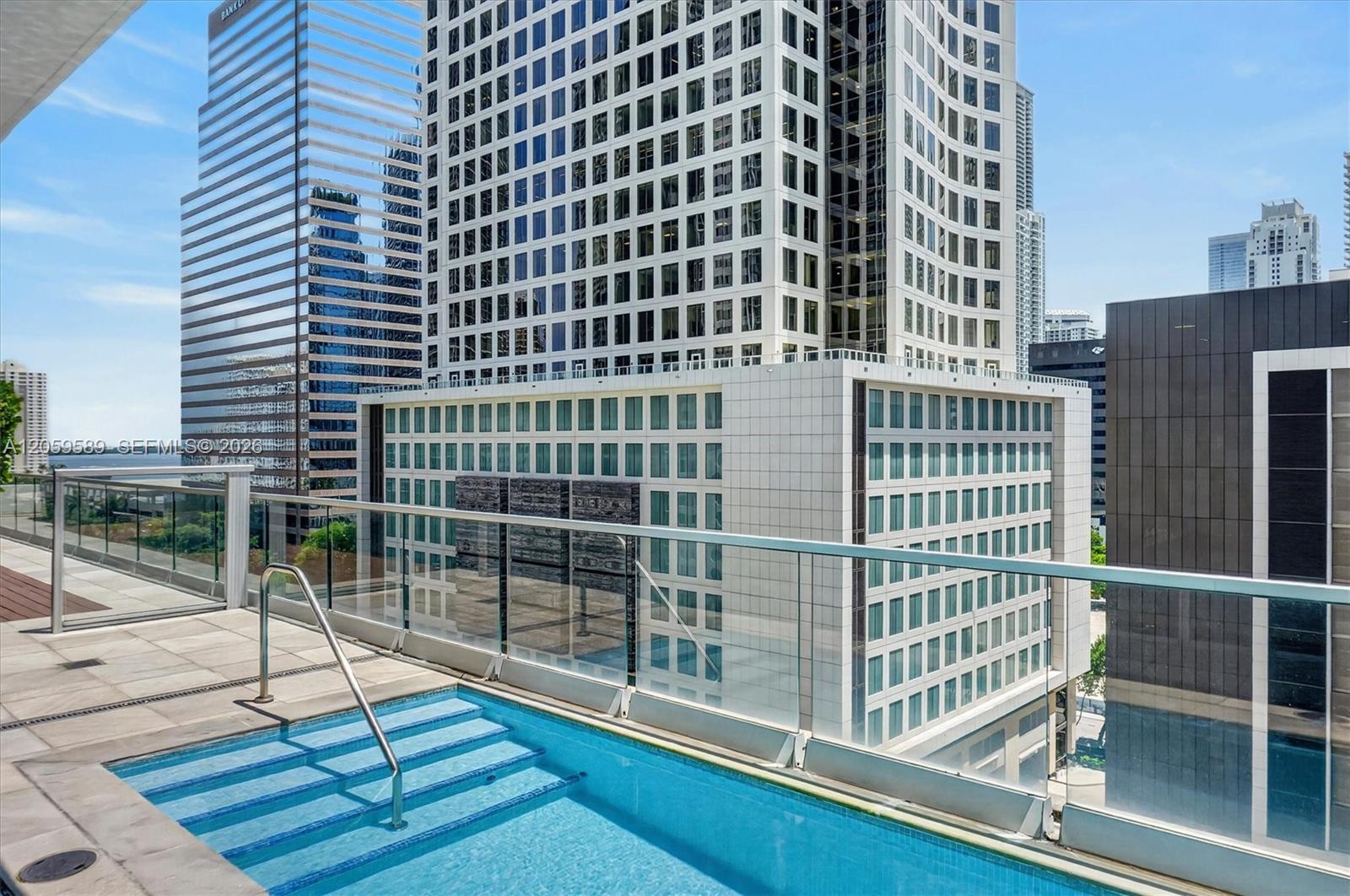 500 Brickell Ave # 1100