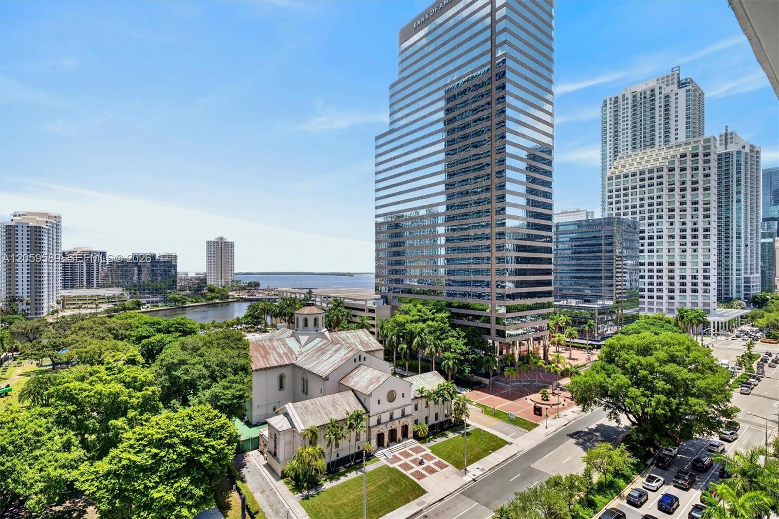 500 Brickell Ave # 1100