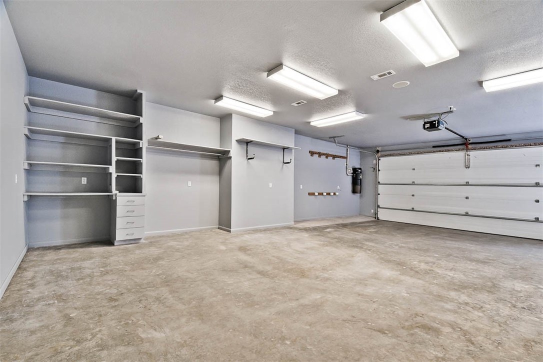 3256 Tanglewood Drive