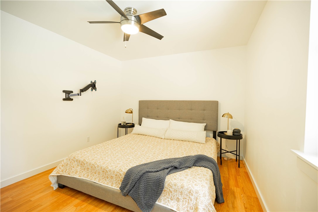 2239 N Mockingbird Lane