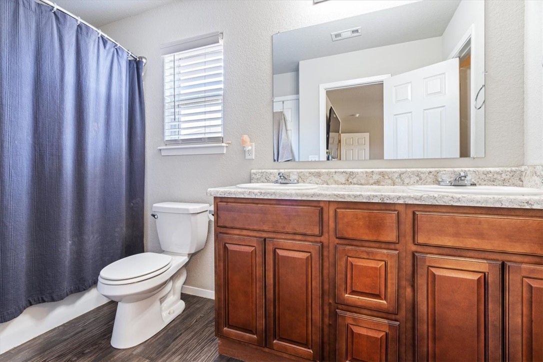 6605 NW Orchard Street